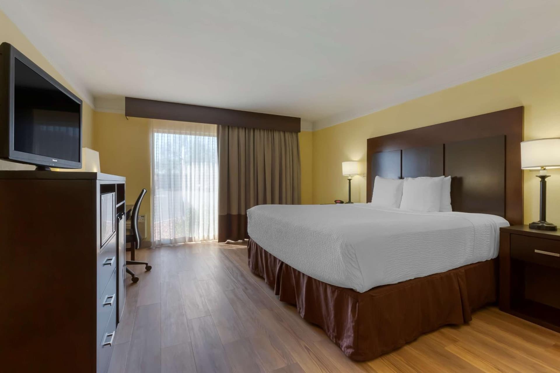 Best Western Phoenix Goodyear Inn gallery photo in Goodyear, AZ — image 21