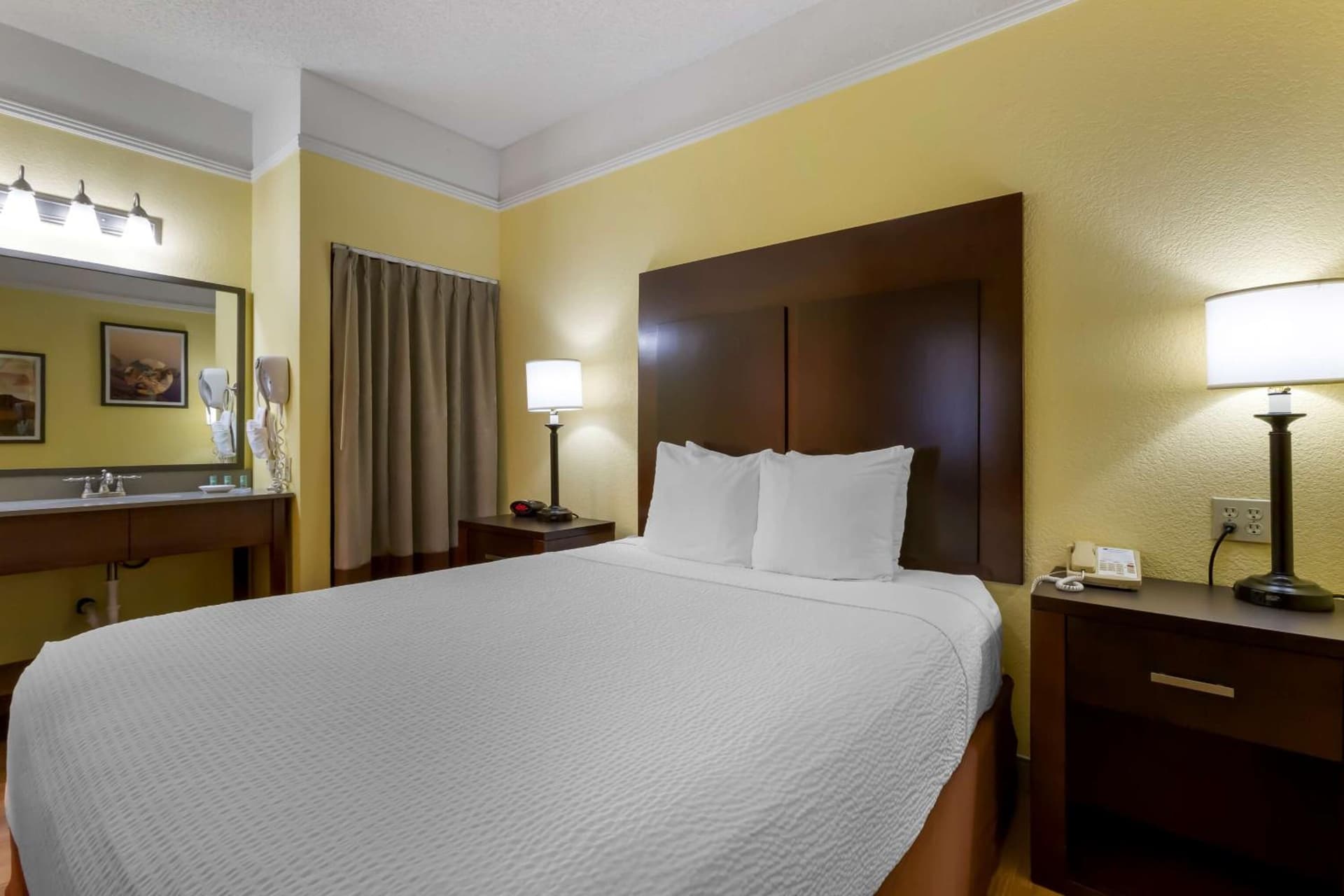 Best Western Phoenix Goodyear Inn gallery photo in Goodyear, AZ — image 24