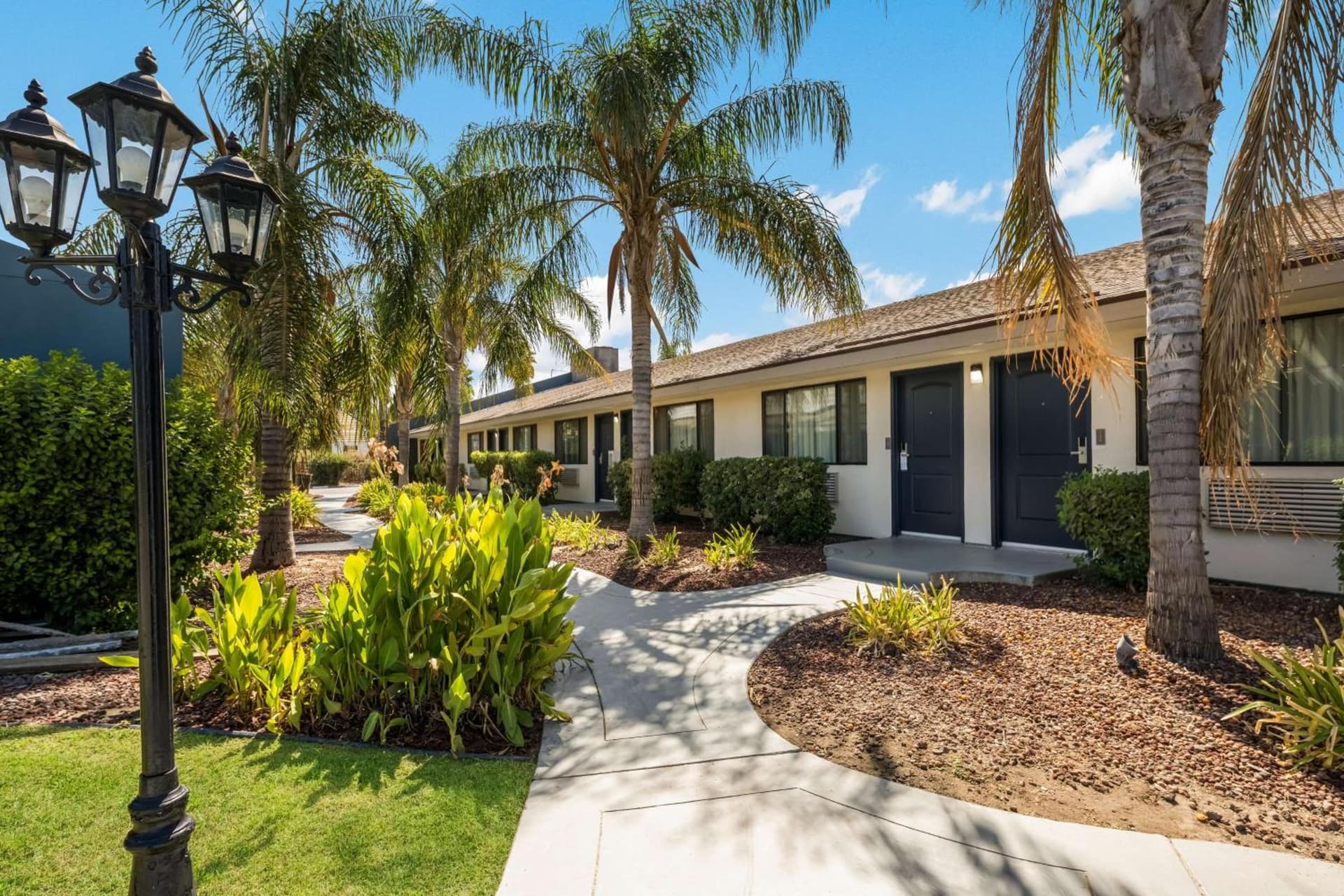 Best Western Big Country Inn featured exterior or lobby in Coalinga, CA — similar hotel
