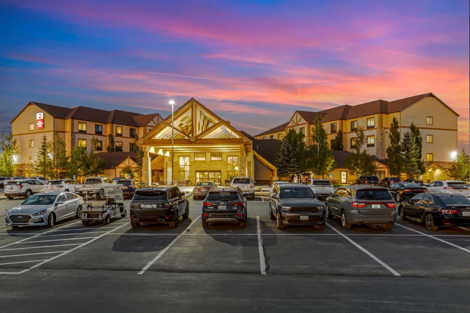 Best Western PLUS Bryce Canyon Grand Hotel featured exterior or lobby in Bryce Canyon, UT — similar hotel