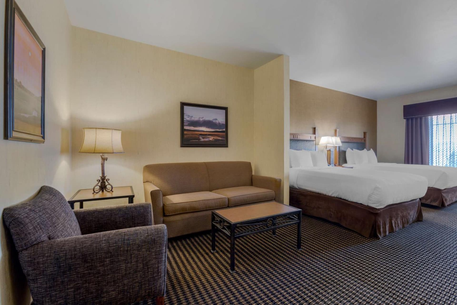 Best Western PLUS Bryce Canyon Grand Hotel property views in Bryce Canyon, UT — gallery photo 3