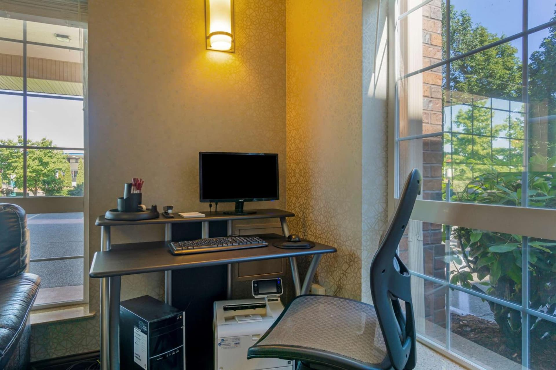 Best Western Plus Park Place Inn & Suites gallery photo in Chehalis, WA — image 30