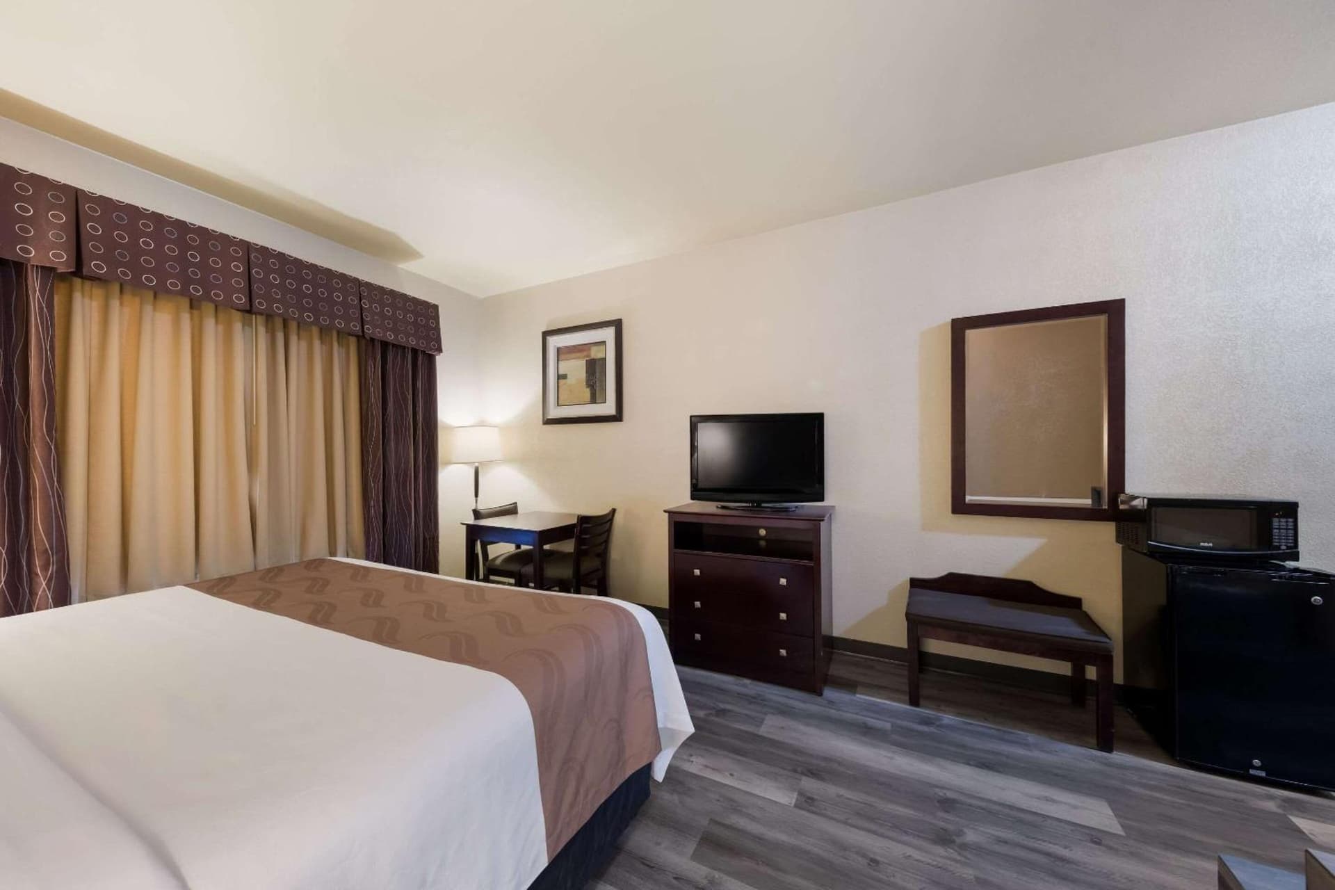 Quality Inn & Suites Terrell gallery photo in Terrell, TX — image 28