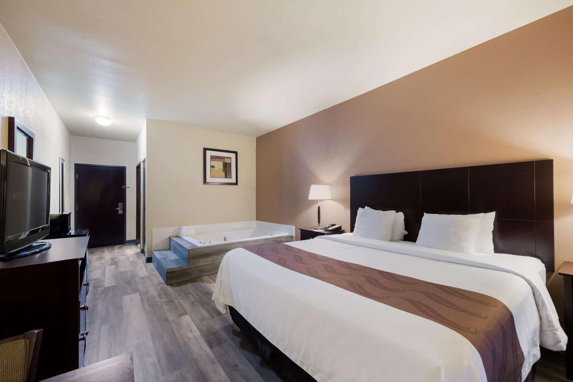 Quality Inn & Suites Terrell gallery photo in Terrell, TX — image 4