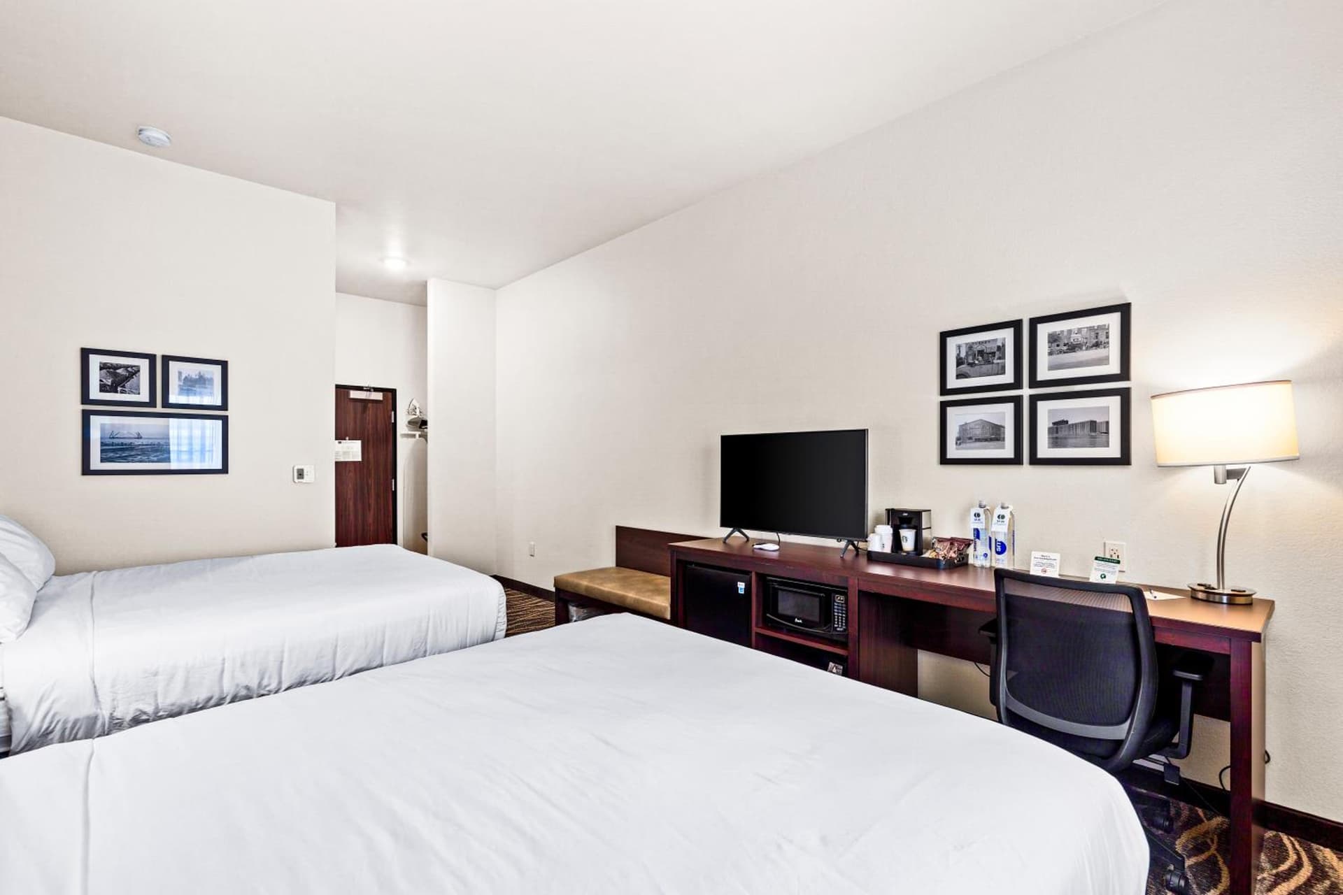 Cobblestone Hotel & Suites - Superior Duluth gallery photo in Superior, WI — image 11