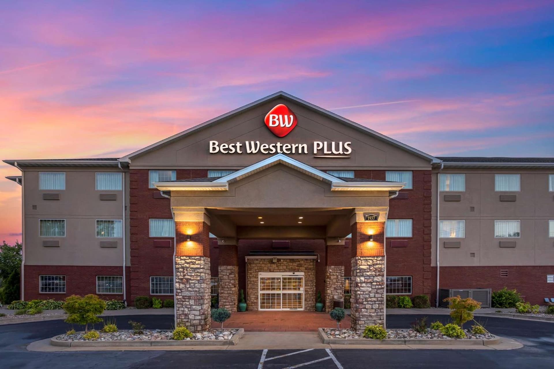 Best Western Plus Capital Inn featured exterior or lobby in Jefferson City, MO — similar hotel