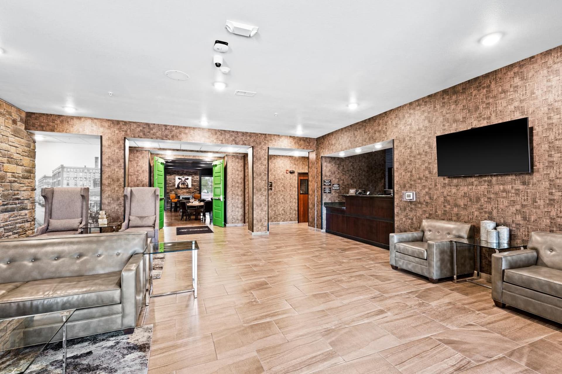 Cobblestone Hotel & Suites - Superior Duluth gallery photo in Superior, WI — image 54
