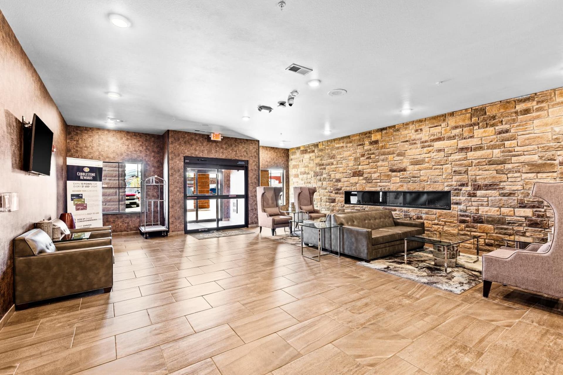Cobblestone Hotel & Suites - Superior Duluth gallery photo in Superior, WI — image 38