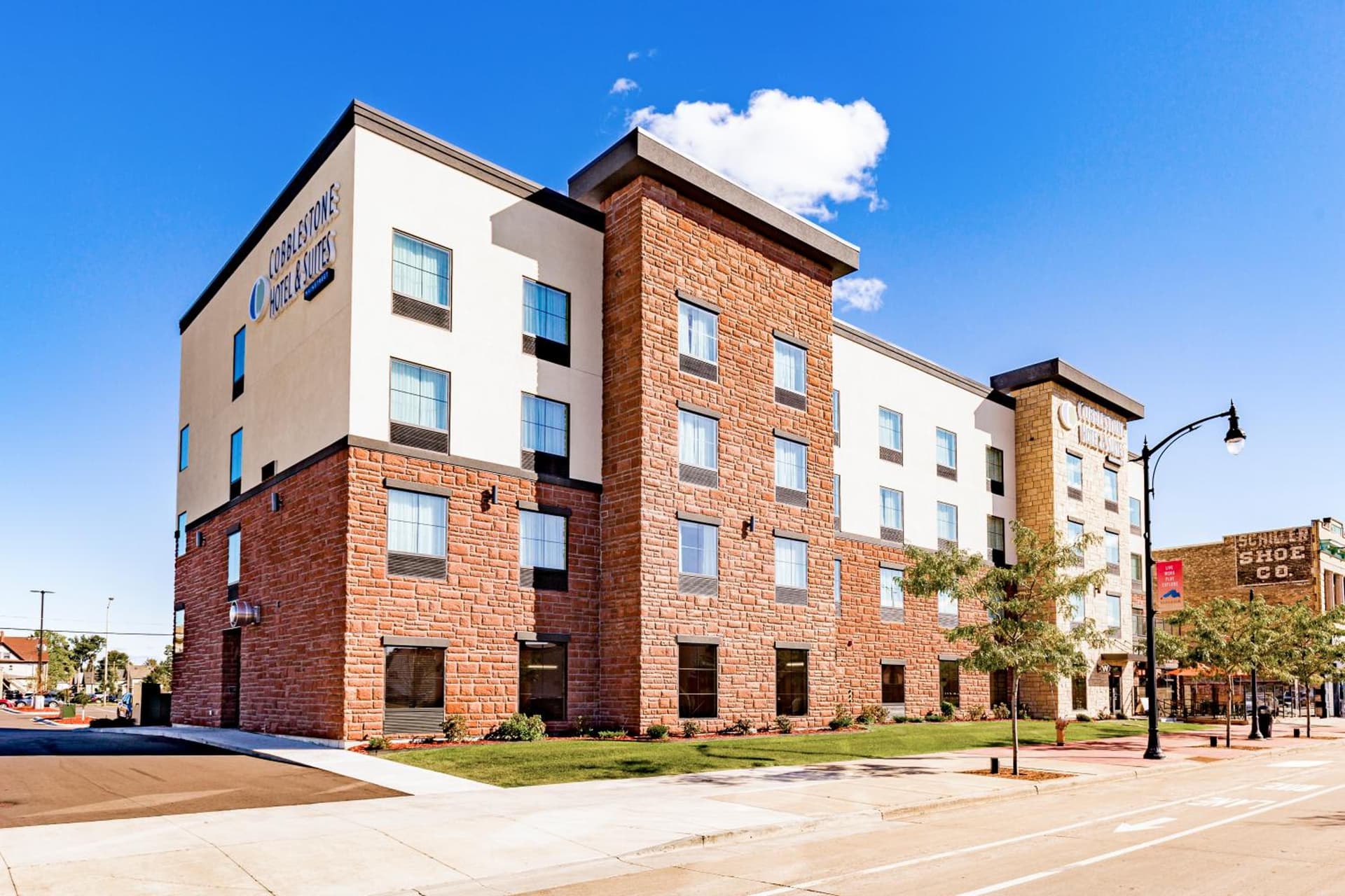 Cobblestone Hotel & Suites - Superior Duluth interior in Superior, WI — gallery photo 2