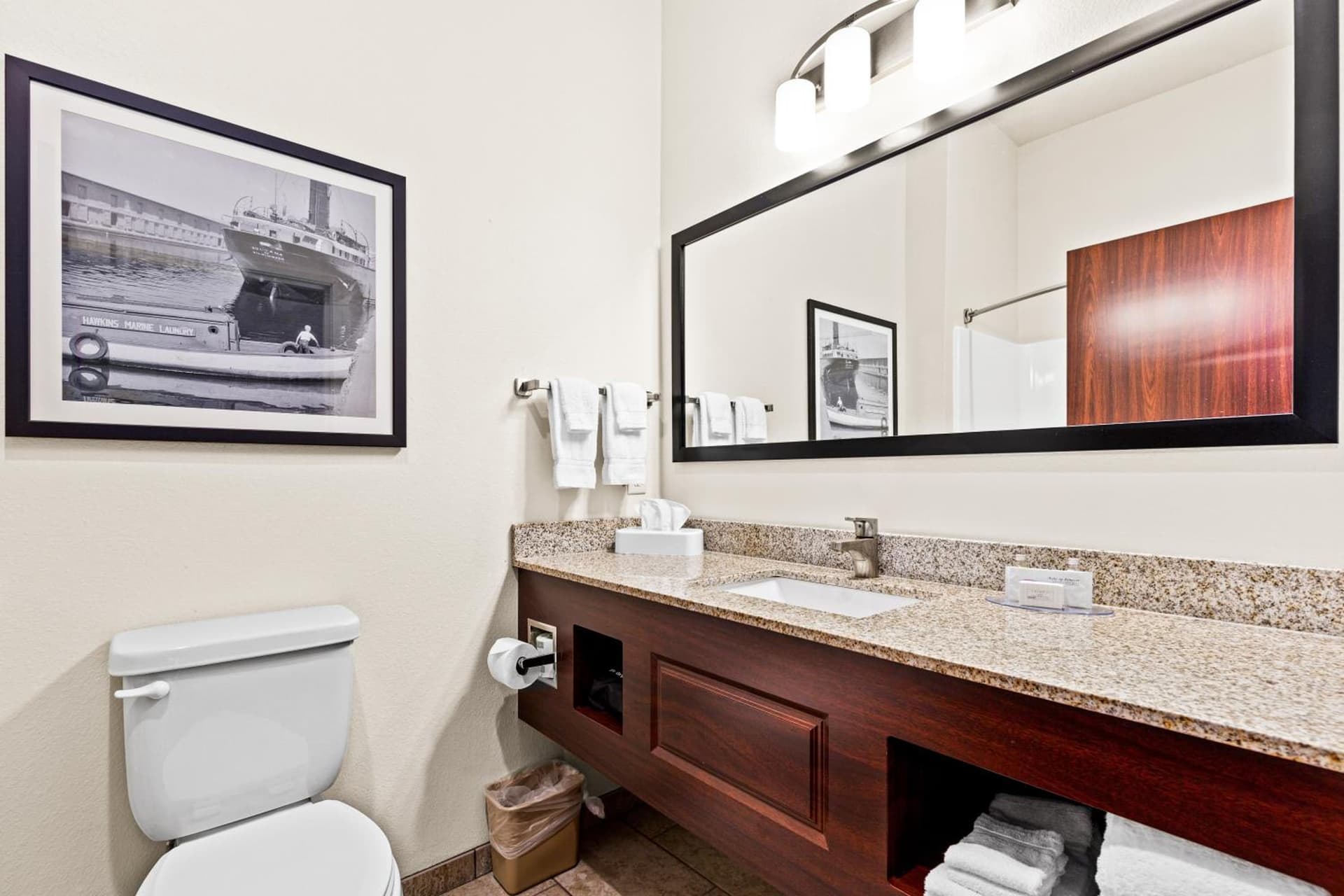 Cobblestone Hotel & Suites - Superior Duluth gallery photo in Superior, WI — image 52