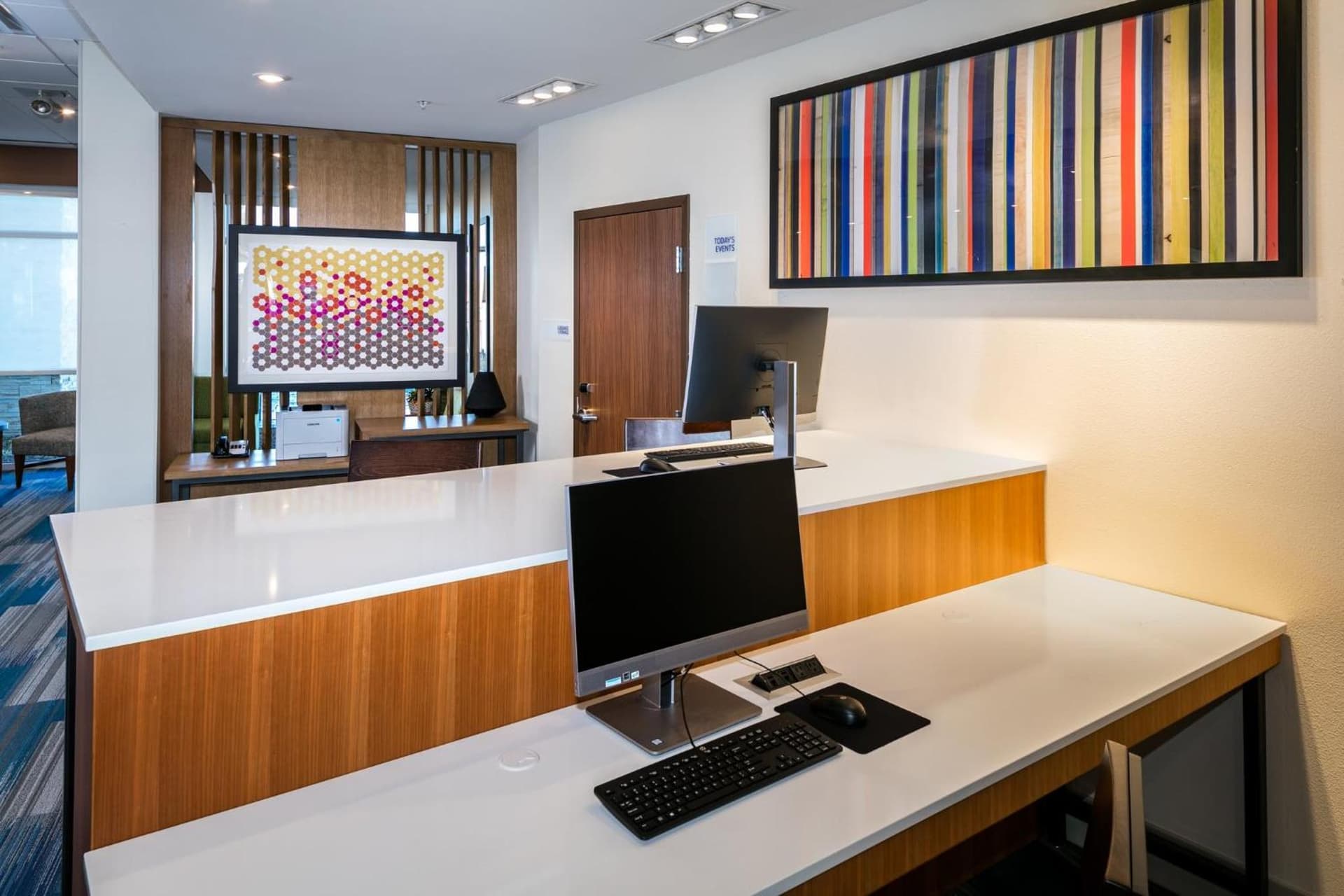 Holiday Inn Express & Suites - Bend South by IHG gallery photo in Bend, OR — image 21