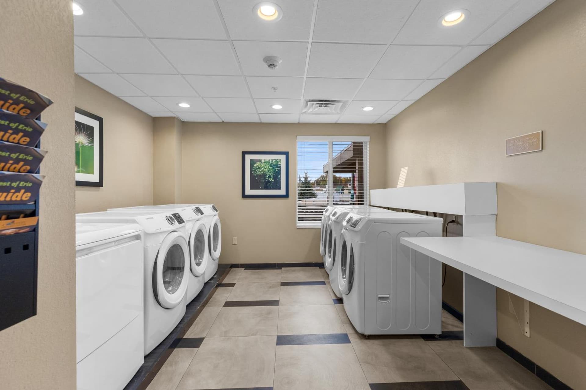 Candlewood Suites Erie by IHG property views in Erie, PA — gallery photo 3