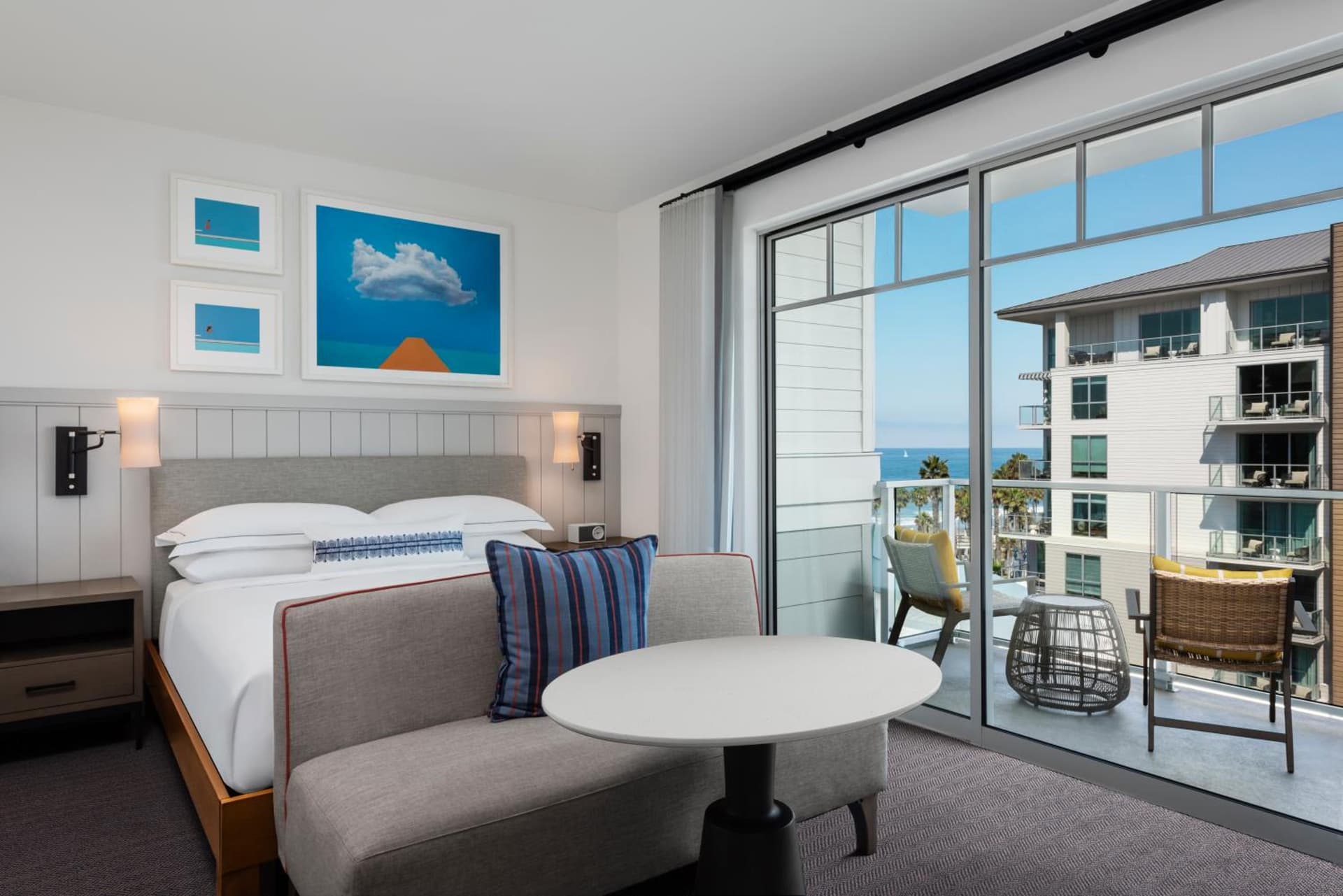 The Seabird Ocean Resort & Spa, Part of Destination Hotel by Hyatt gallery photo in Oceanside, CA — image 99