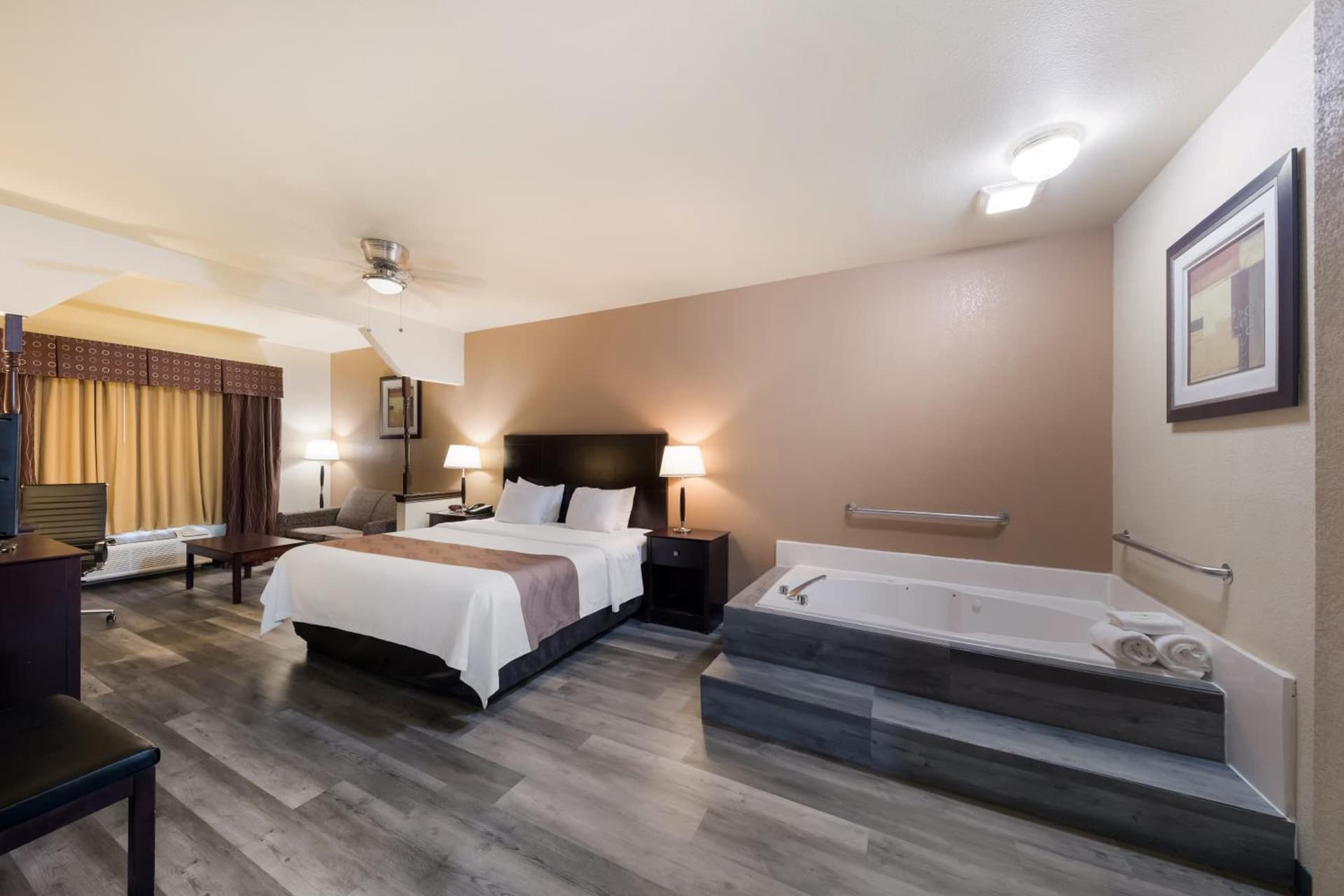 Quality Inn & Suites Terrell gallery photo in Terrell, TX — image 14