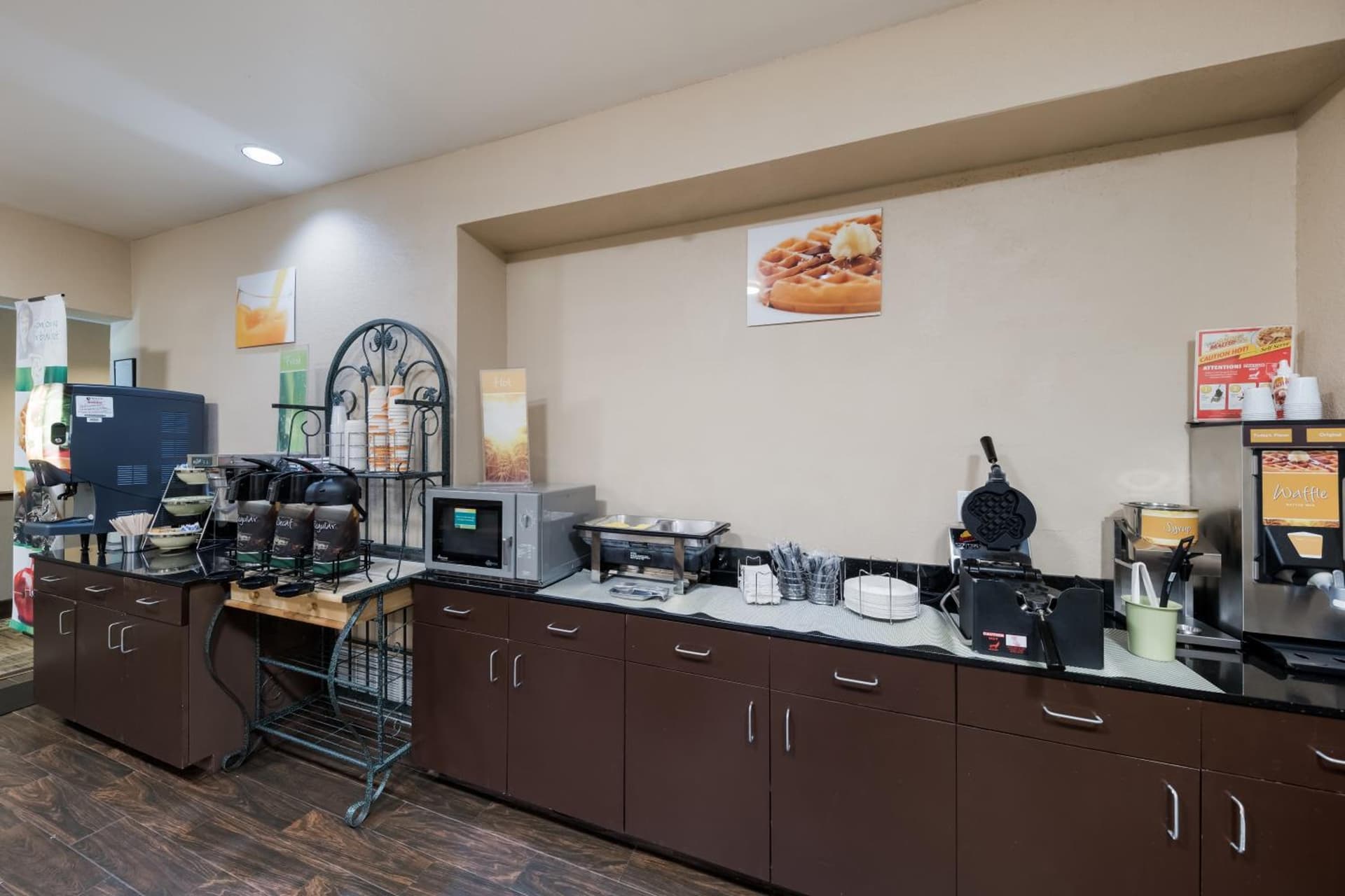 Quality Inn & Suites Terrell gallery photo in Terrell, TX — image 49