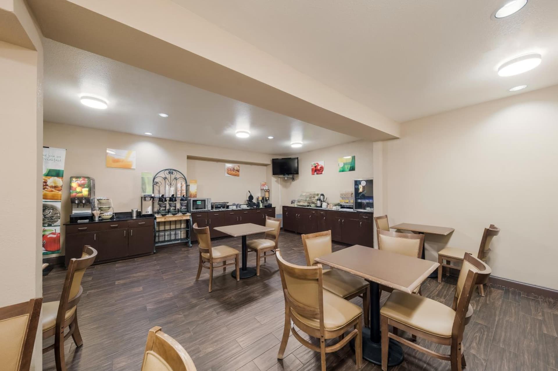 Quality Inn & Suites Terrell gallery photo in Terrell, TX — image 60