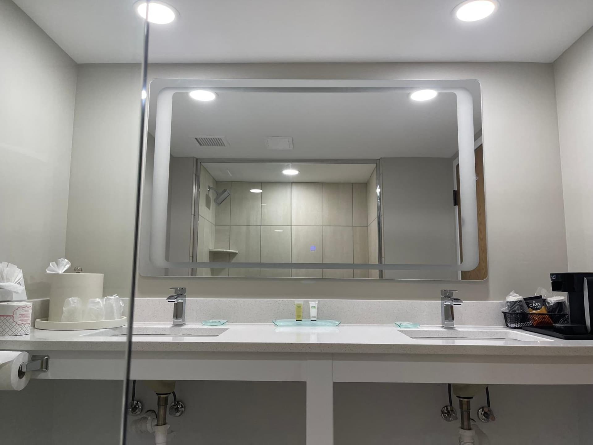 Chateau Hotel and Conference Center gallery photo in Bloomington, IL — image 30