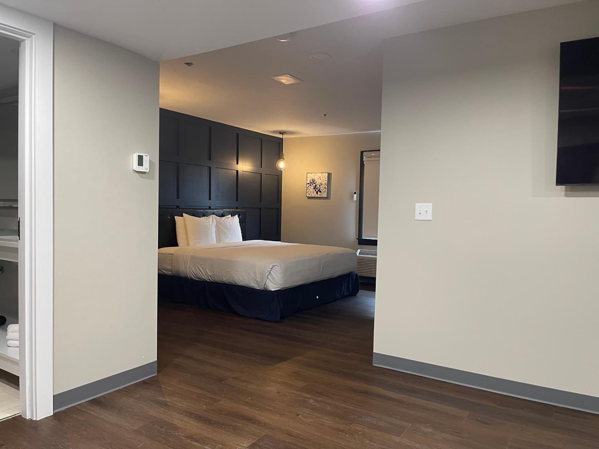 Chateau Hotel and Conference Center gallery photo in Bloomington, IL — image 4