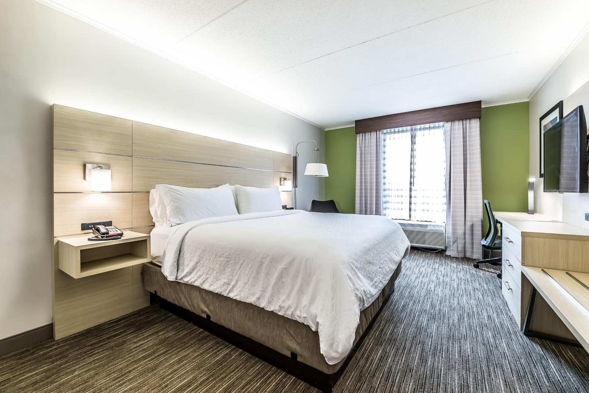 Holiday Inn Express Flint-Campus Area by IHG gallery photo in Flint, MI — image 32