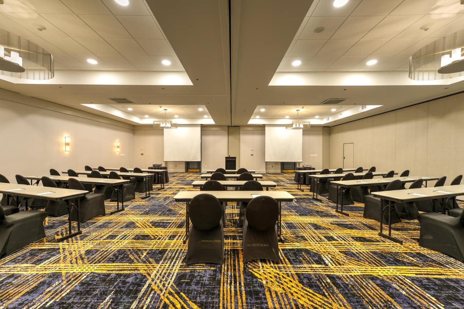 Crowne Plaza Hotel Jacksonville Airport/I-95N by IHG gallery photo in Jacksonville, FL — image 50