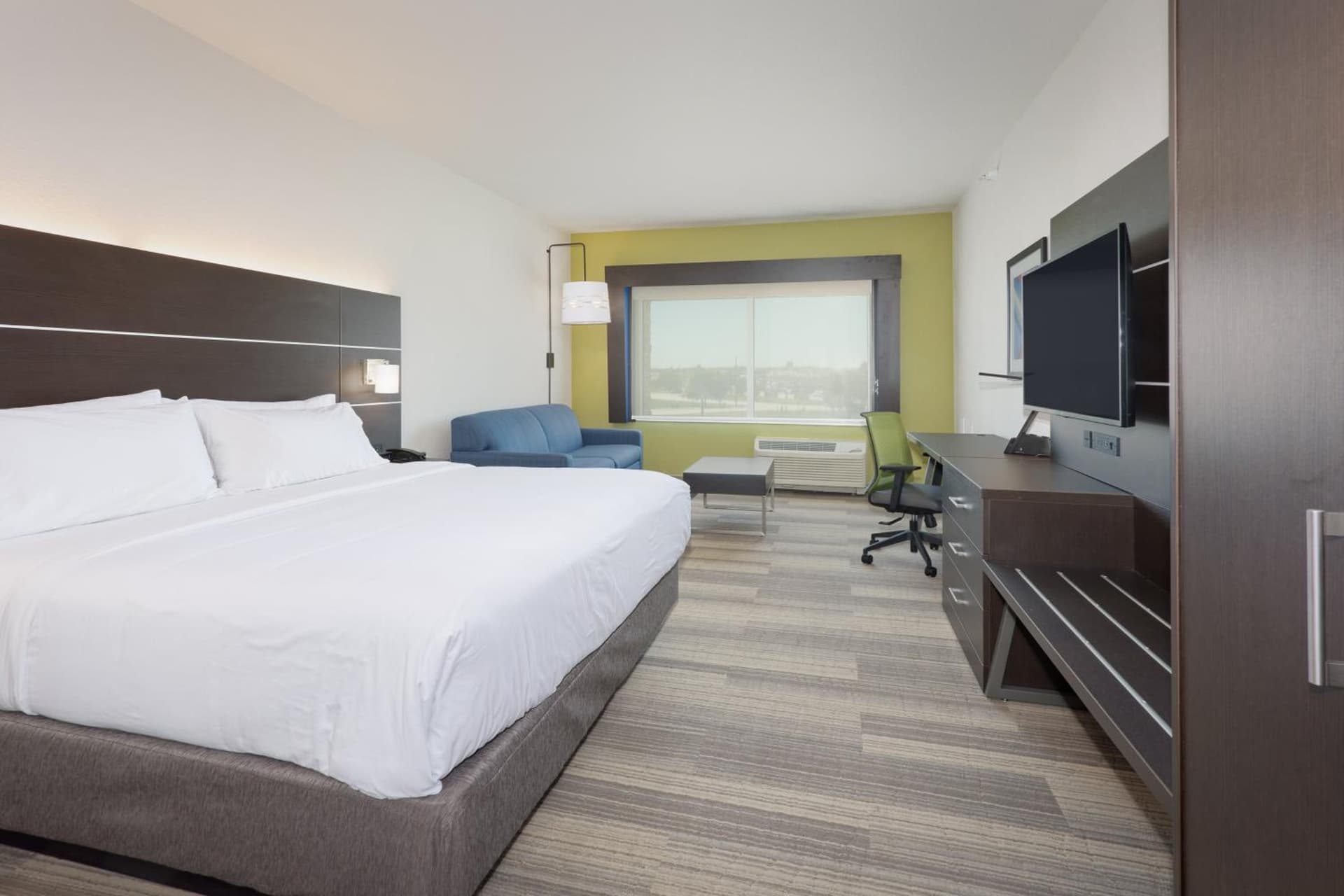 Holiday Inn Express & Suites - Firestone - Longmont by IHG property views in Longmont, CO — gallery photo 3