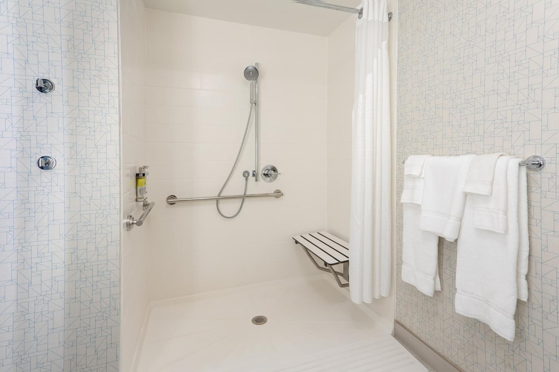 Holiday Inn Express & Suites - Firestone - Longmont by IHG gallery photo in Longmont, CO — image 15
