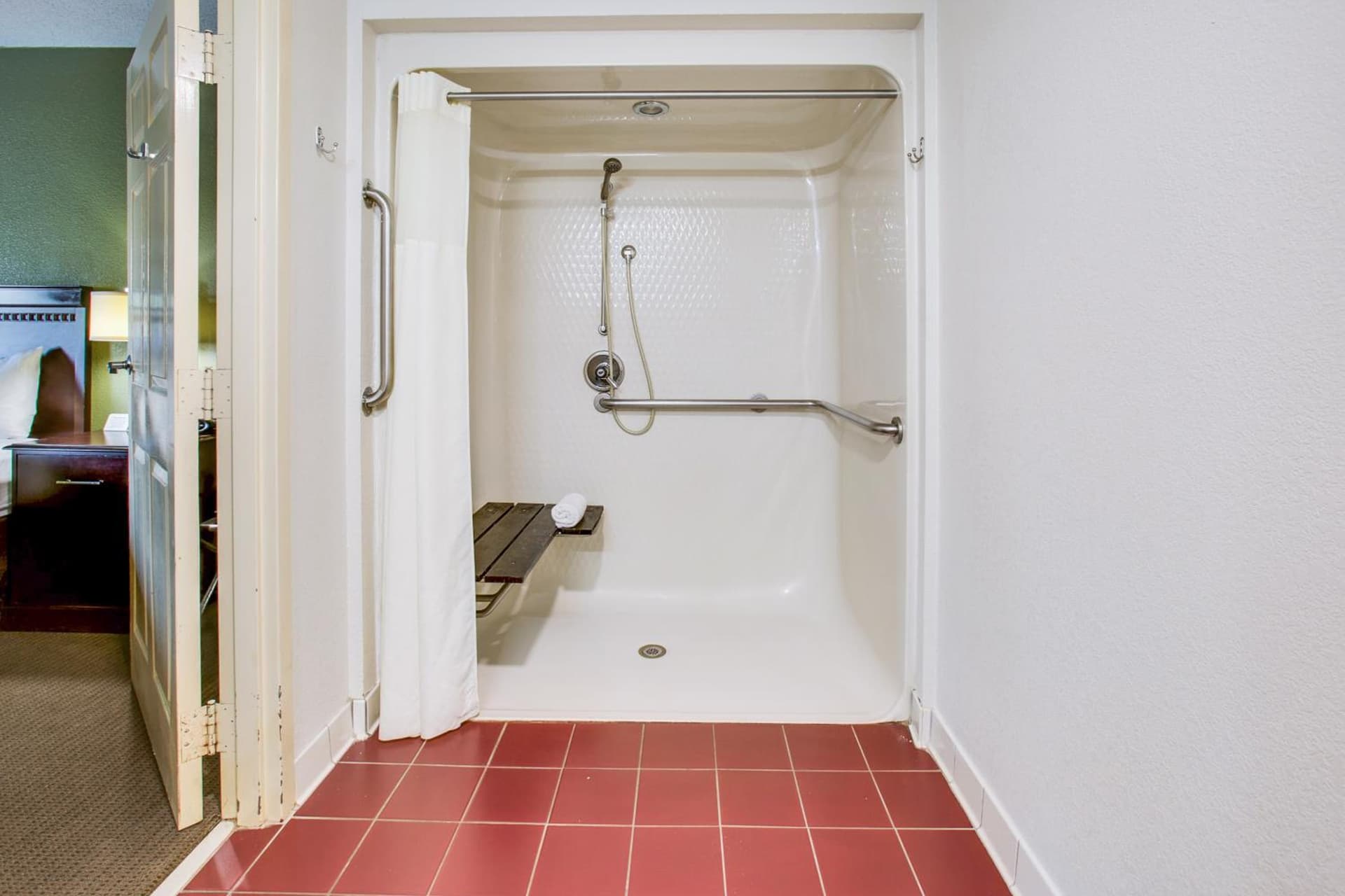 Quality Inn Oak Grove Fort Campbell gallery photo in Oak Grove, KY — image 11