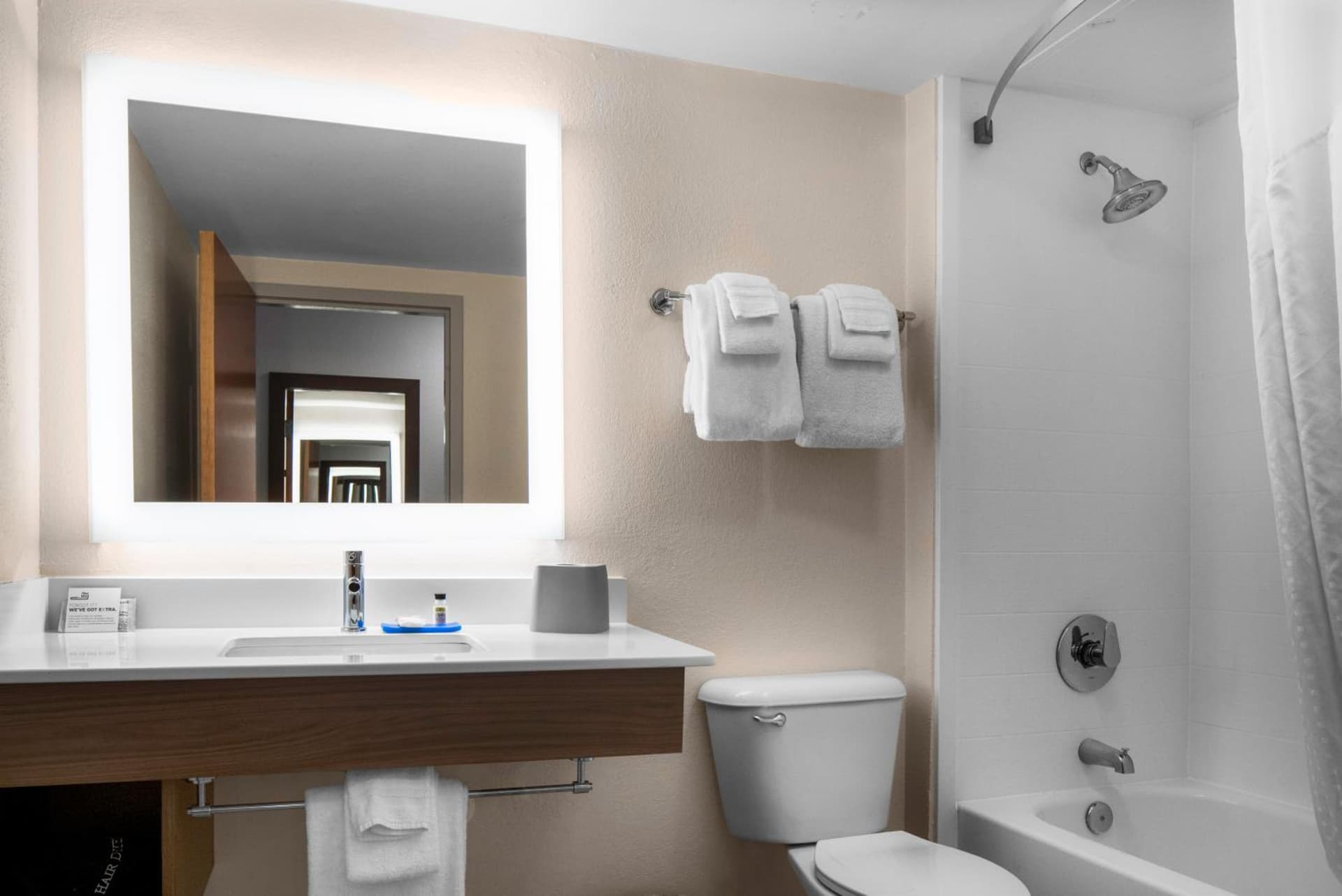 Holiday Inn Express North Myrtle Beach - Little River by IHG gallery photo in Little River, SC — image 57