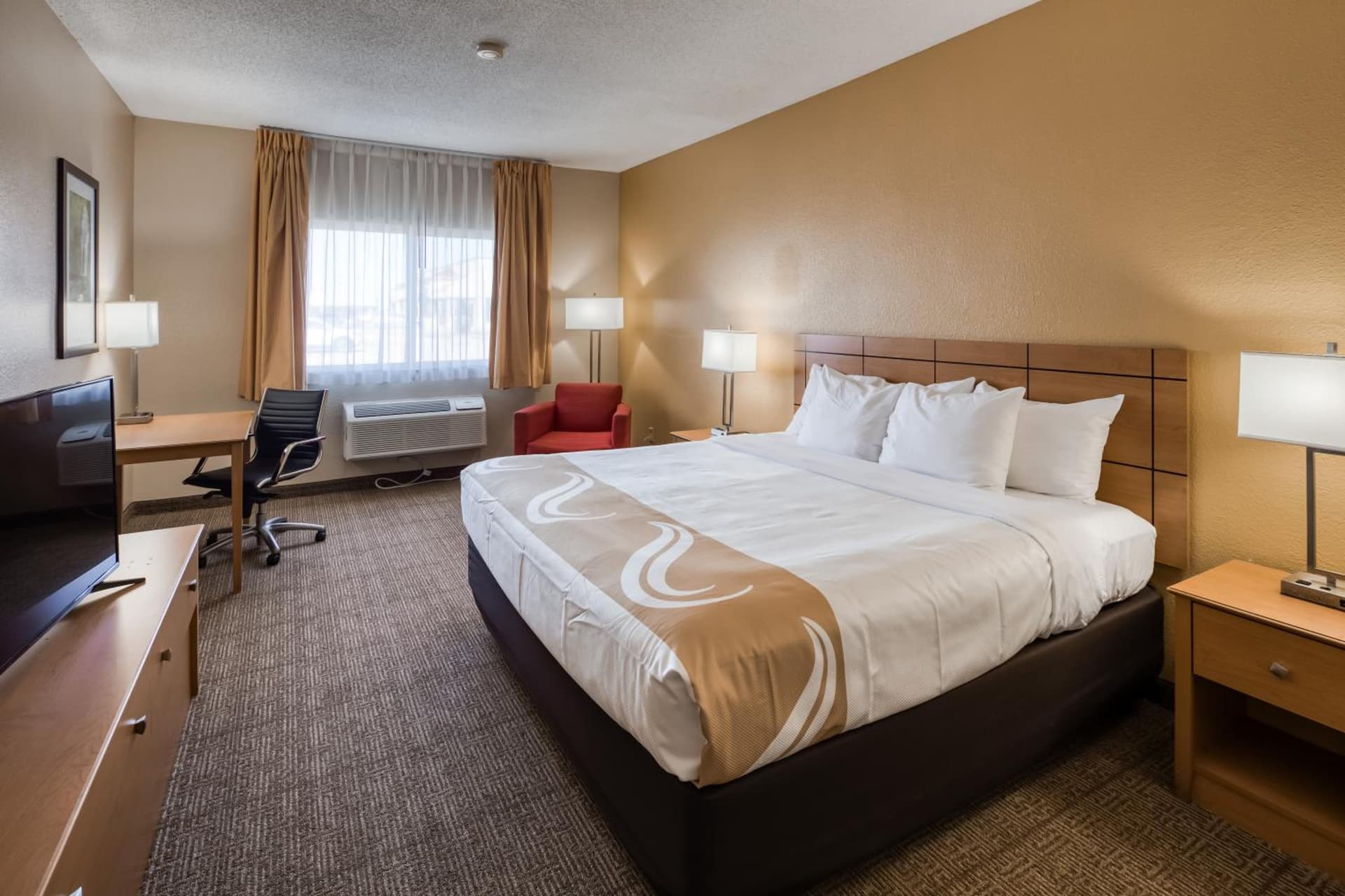 Quality Inn & Suites Springfield Southwest near I-72 gallery photo in Springfield, IL — image 64