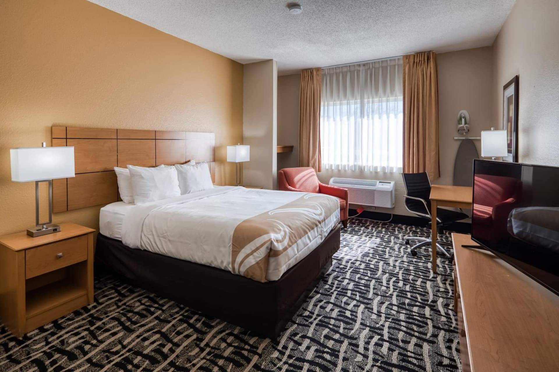 Quality Inn & Suites Springfield Southwest near I-72 gallery photo in Springfield, IL — image 53