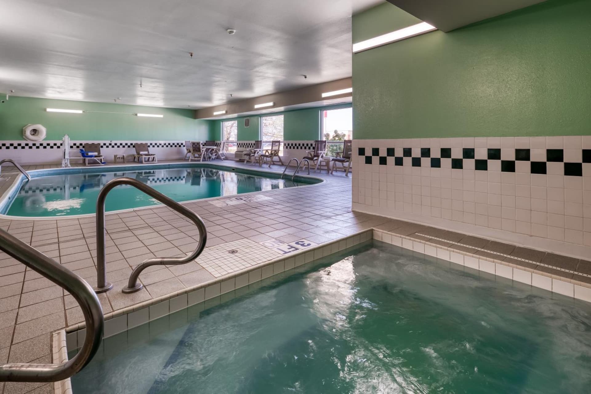 Quality Inn & Suites Springfield Southwest near I-72 gallery photo in Springfield, IL — image 43