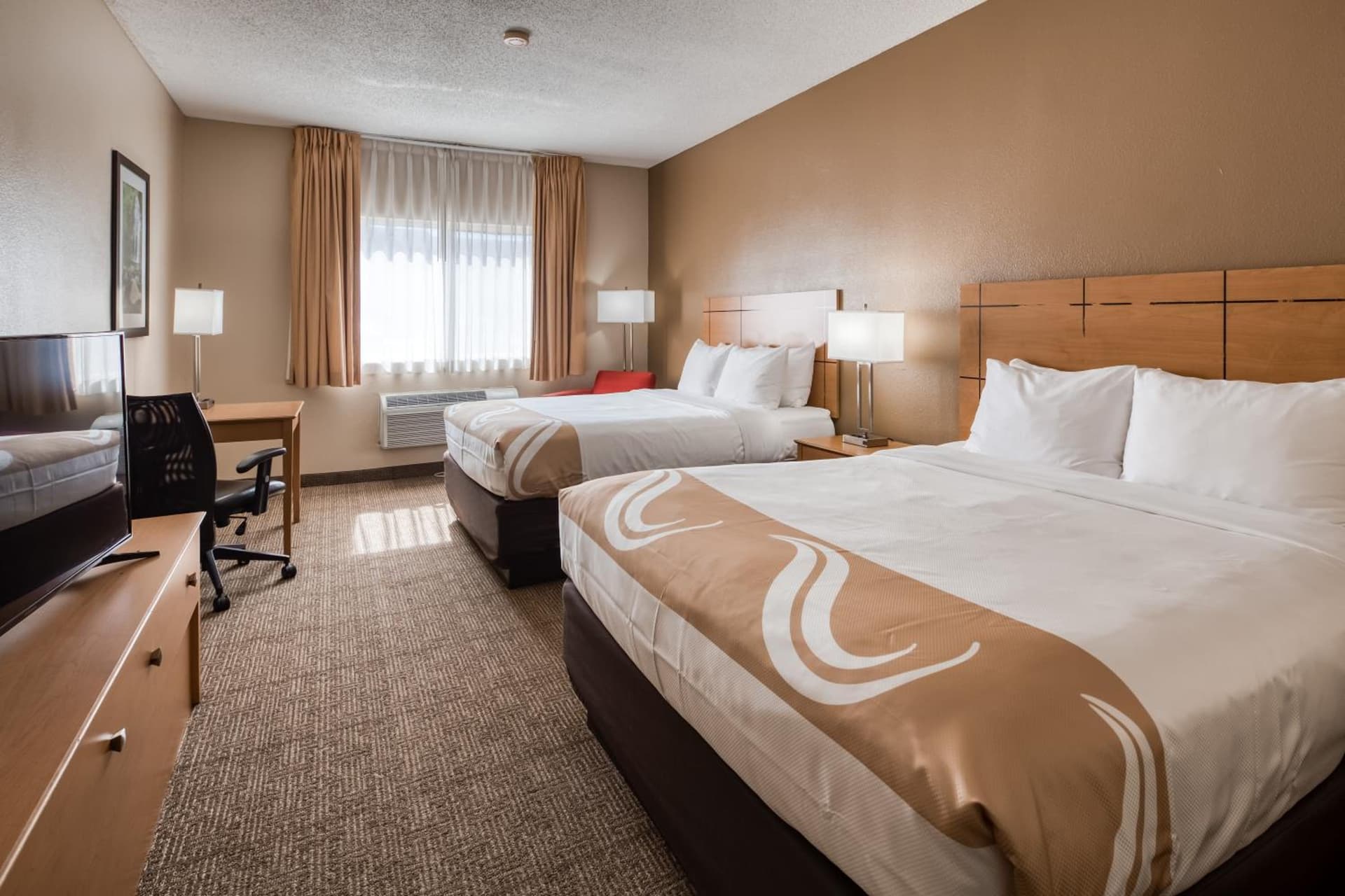 Quality Inn & Suites Springfield Southwest near I-72 gallery photo in Springfield, IL — image 58