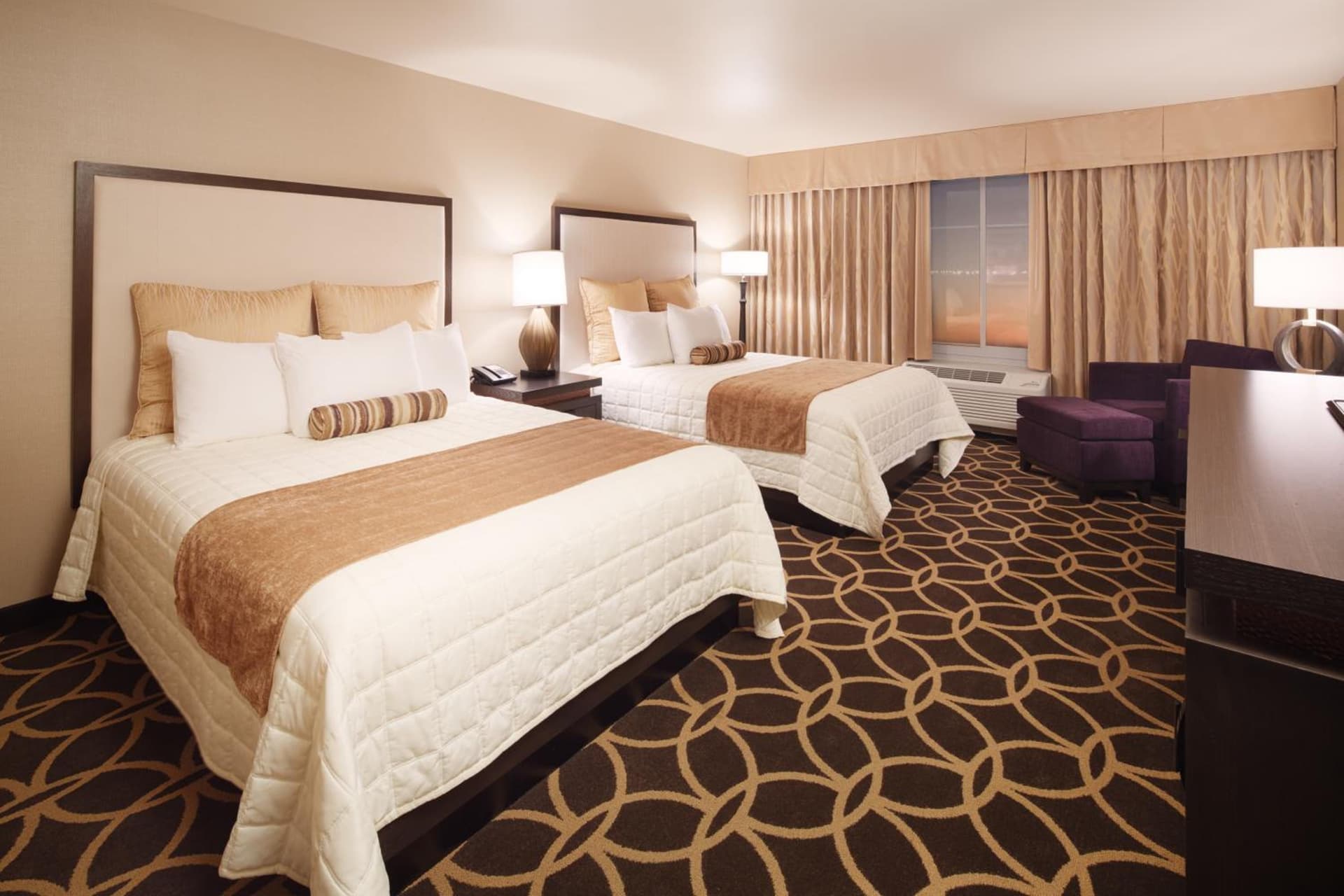 Zia Park Casino, Hotel, & Racetrack interior in Hobbs, NM — gallery photo 2