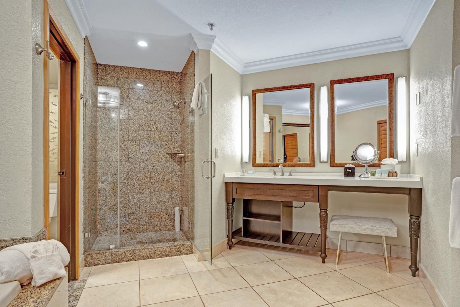Pacific Terrace Hotel gallery photo in San Diego, CA — image 36