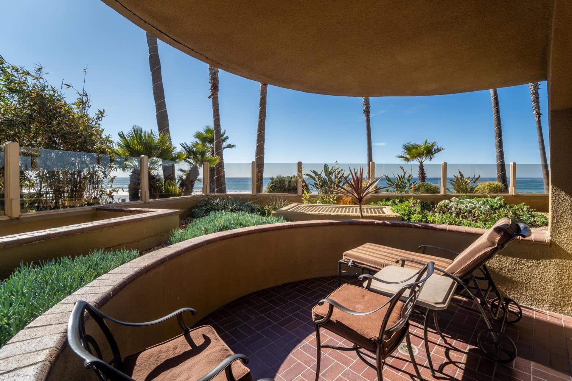 Pacific Terrace Hotel gallery photo in San Diego, CA — image 78