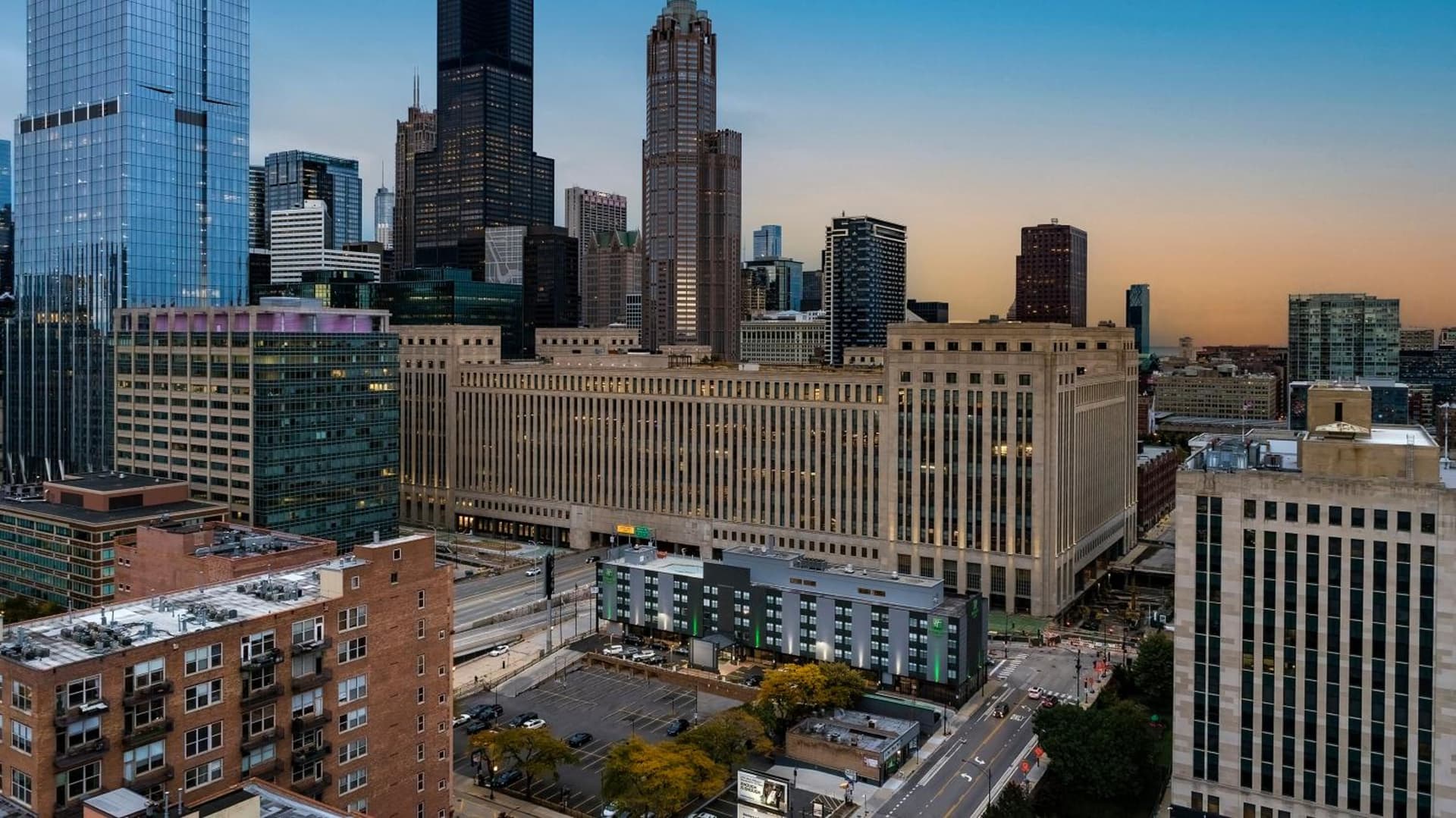Holiday Inn & Suites Chicago-Downtown by IHG — hotel in Chicago, Illinois