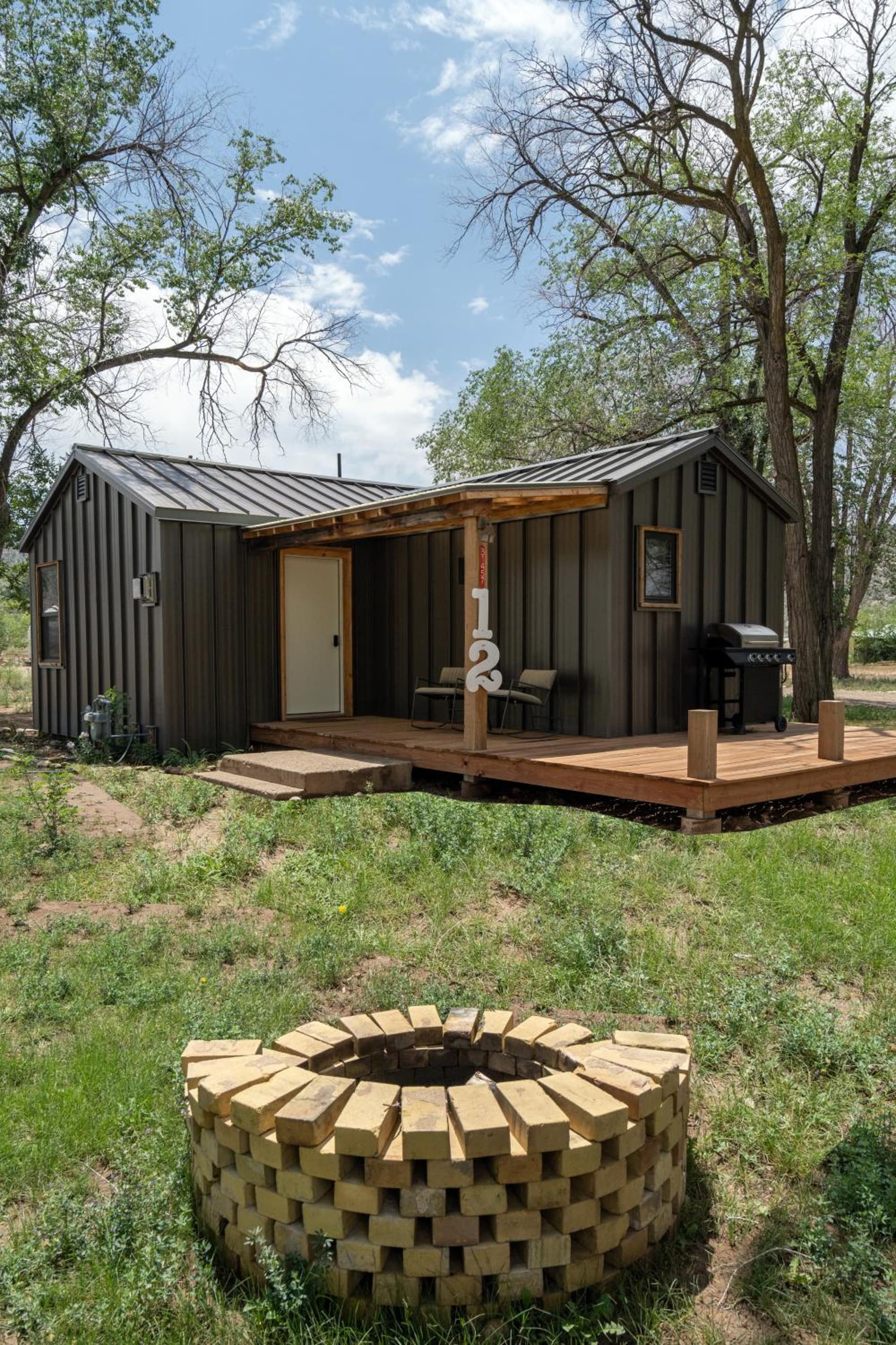 CampV featured exterior or lobby in Naturita, CO — similar hotel