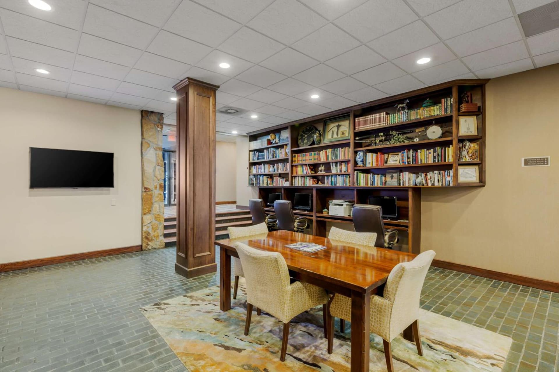 Best Western Plus Wooster Hotel & Conference Center gallery photo in Wooster, OH — image 12