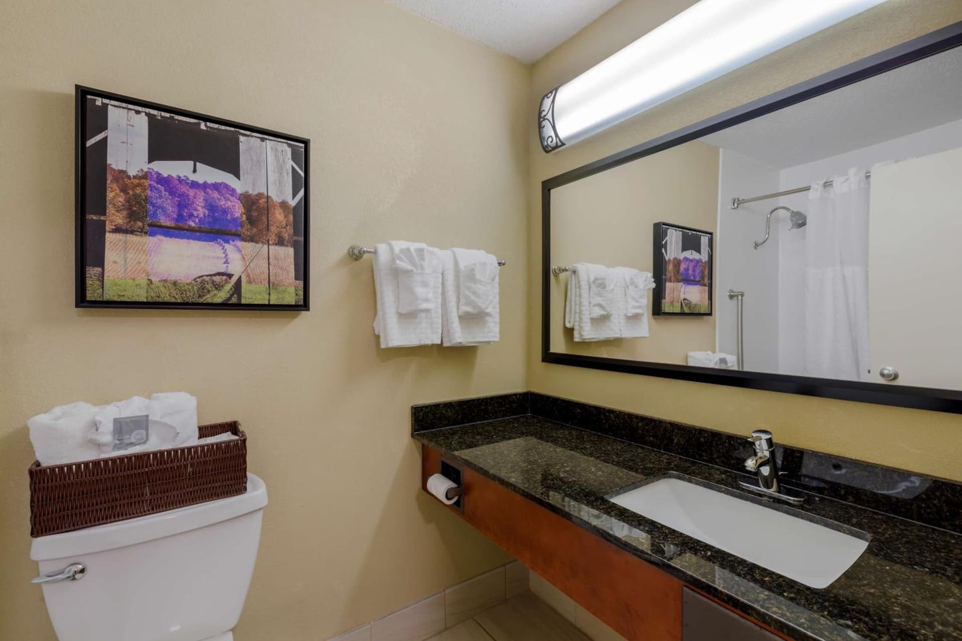Best Western Plus Wooster Hotel & Conference Center gallery photo in Wooster, OH — image 7