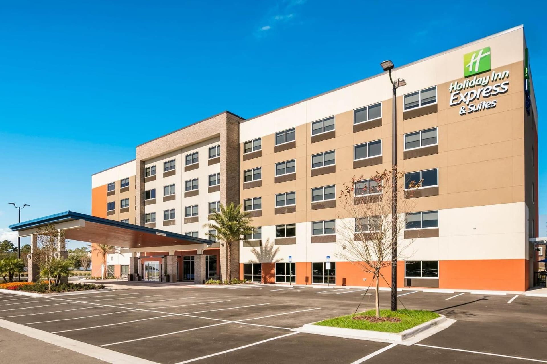 Holiday Inn Express & Suites Jacksonville - Town Center by IHG gallery photo in Jacksonville, FL — image 14