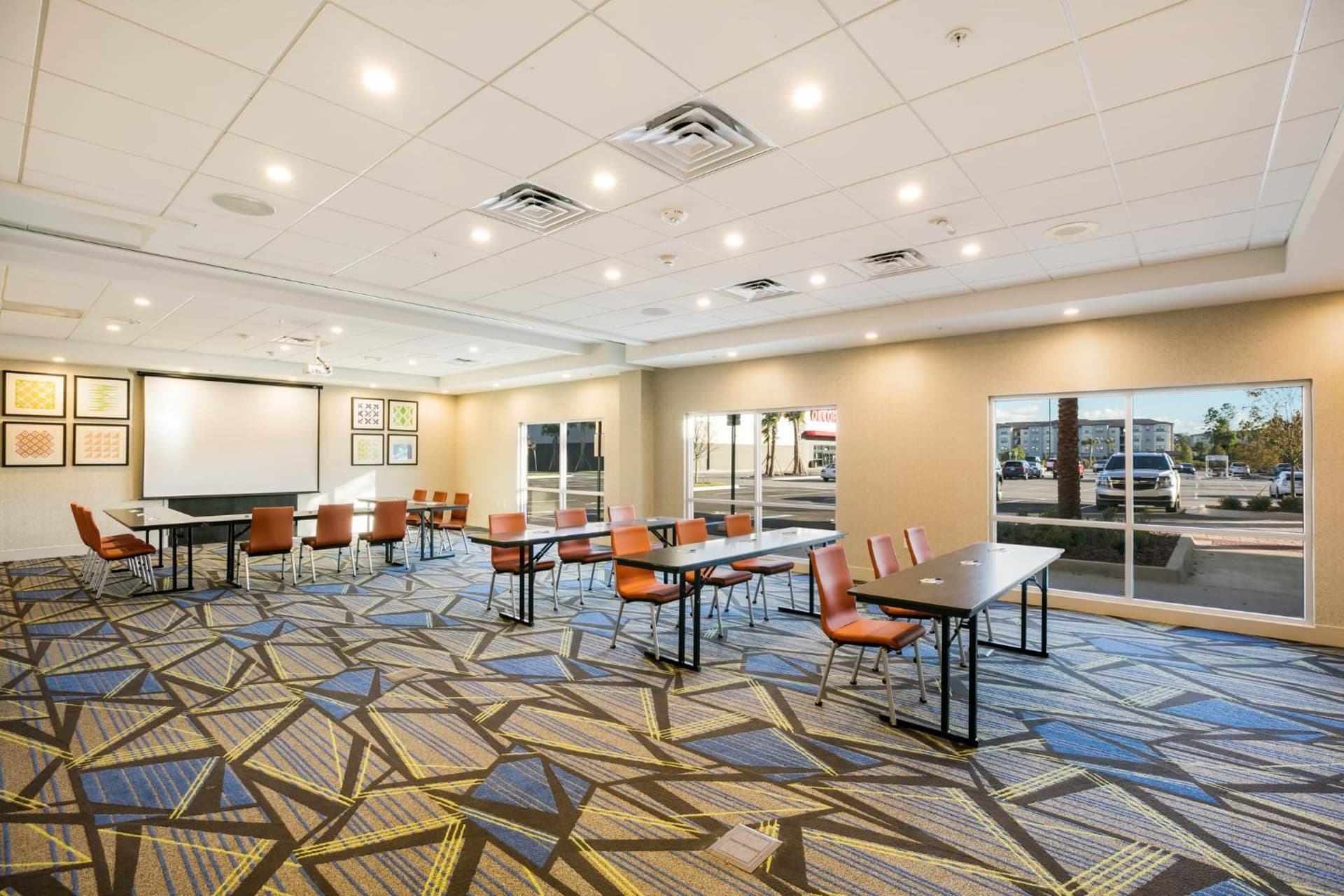 Holiday Inn Express & Suites Jacksonville - Town Center by IHG gallery photo in Jacksonville, FL — image 25