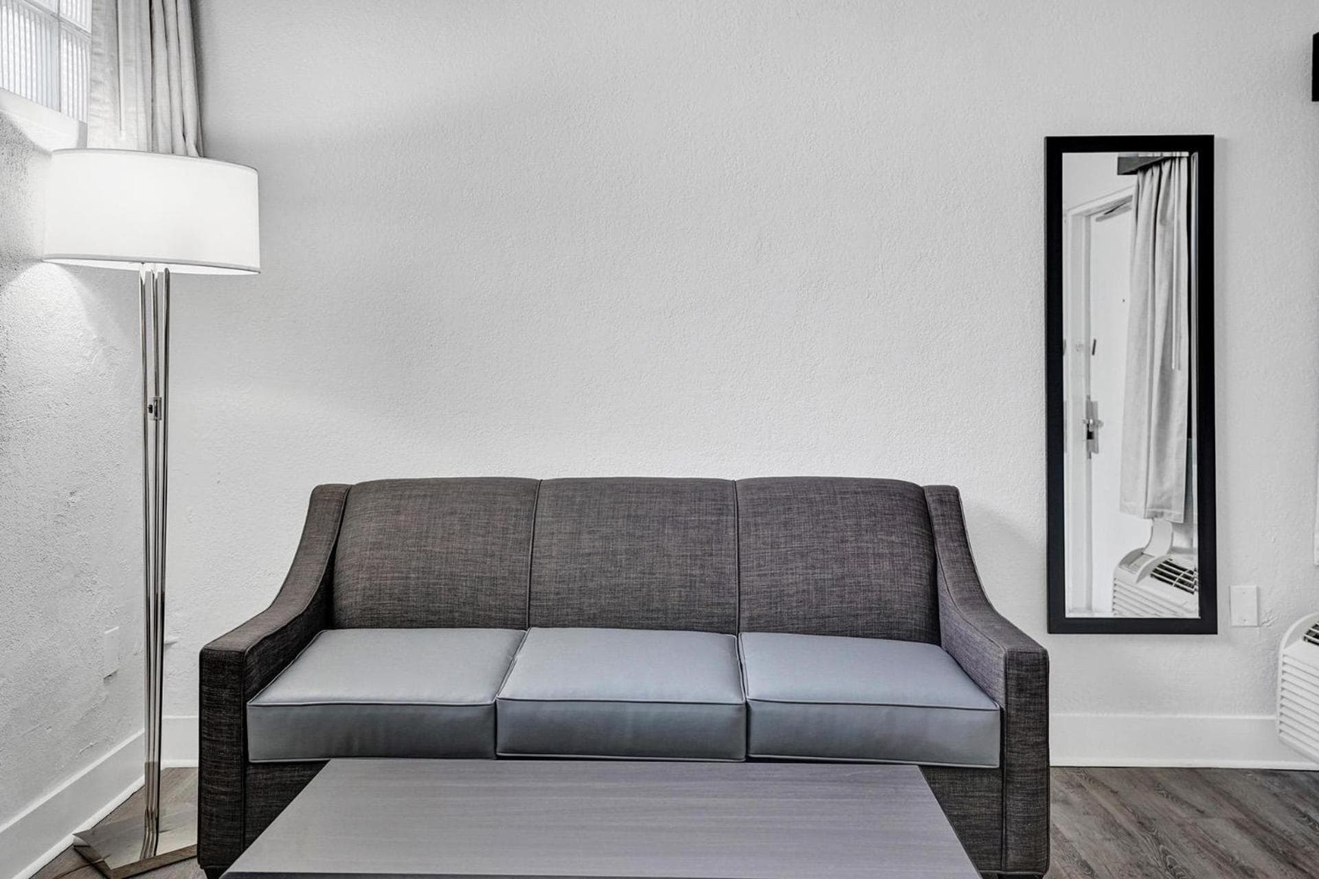 The Harrison Hotel Downtown Hollywood FL, an Ascend Collection Hotel gallery photo in Hollywood, FL — image 11
