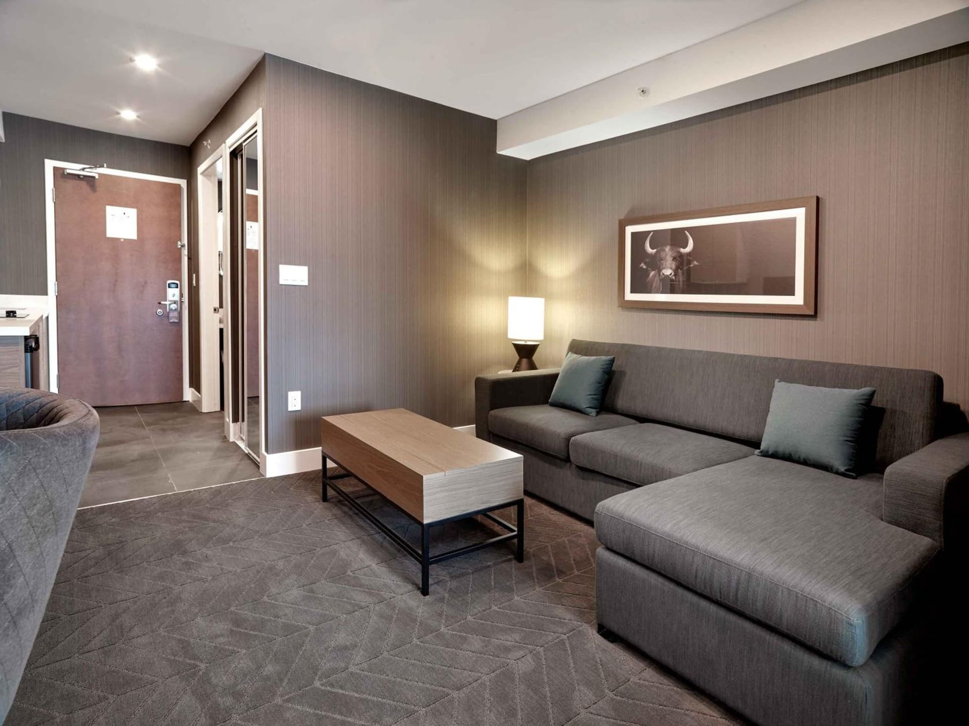 Sandman Signature Plano-Frisco Hotel property views in Plano, TX — gallery photo 3