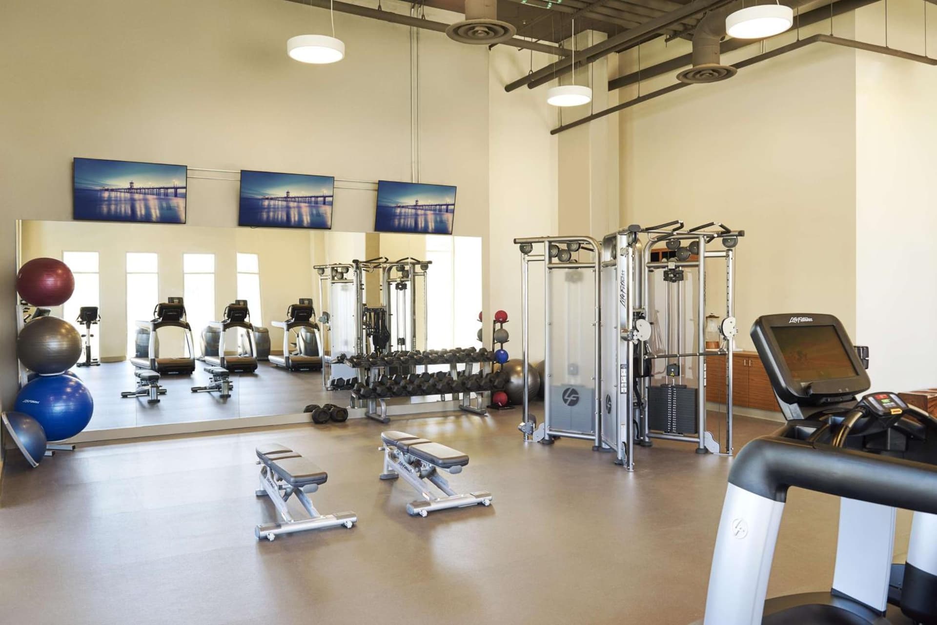 Paséa Hotel & Spa gallery photo in Huntington Beach, CA — image 9
