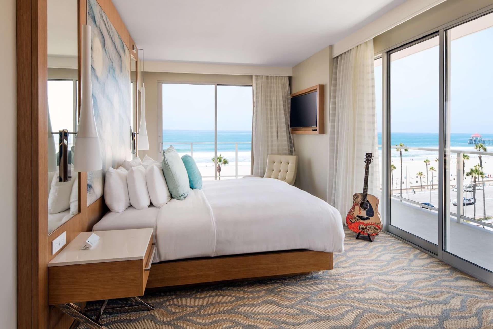 Paséa Hotel & Spa interior in Huntington Beach, CA — gallery photo 2