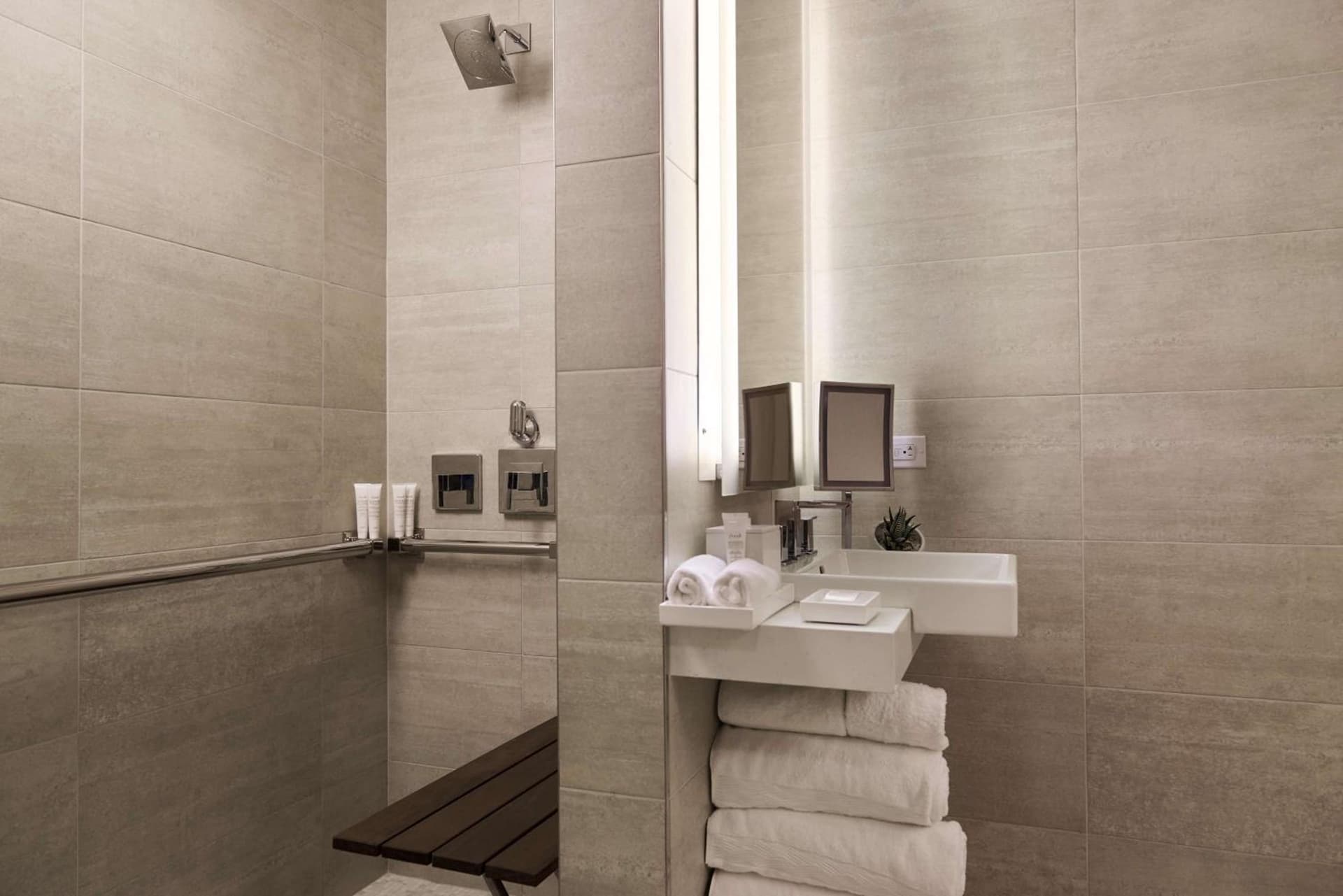 Paséa Hotel & Spa gallery photo in Huntington Beach, CA — image 45