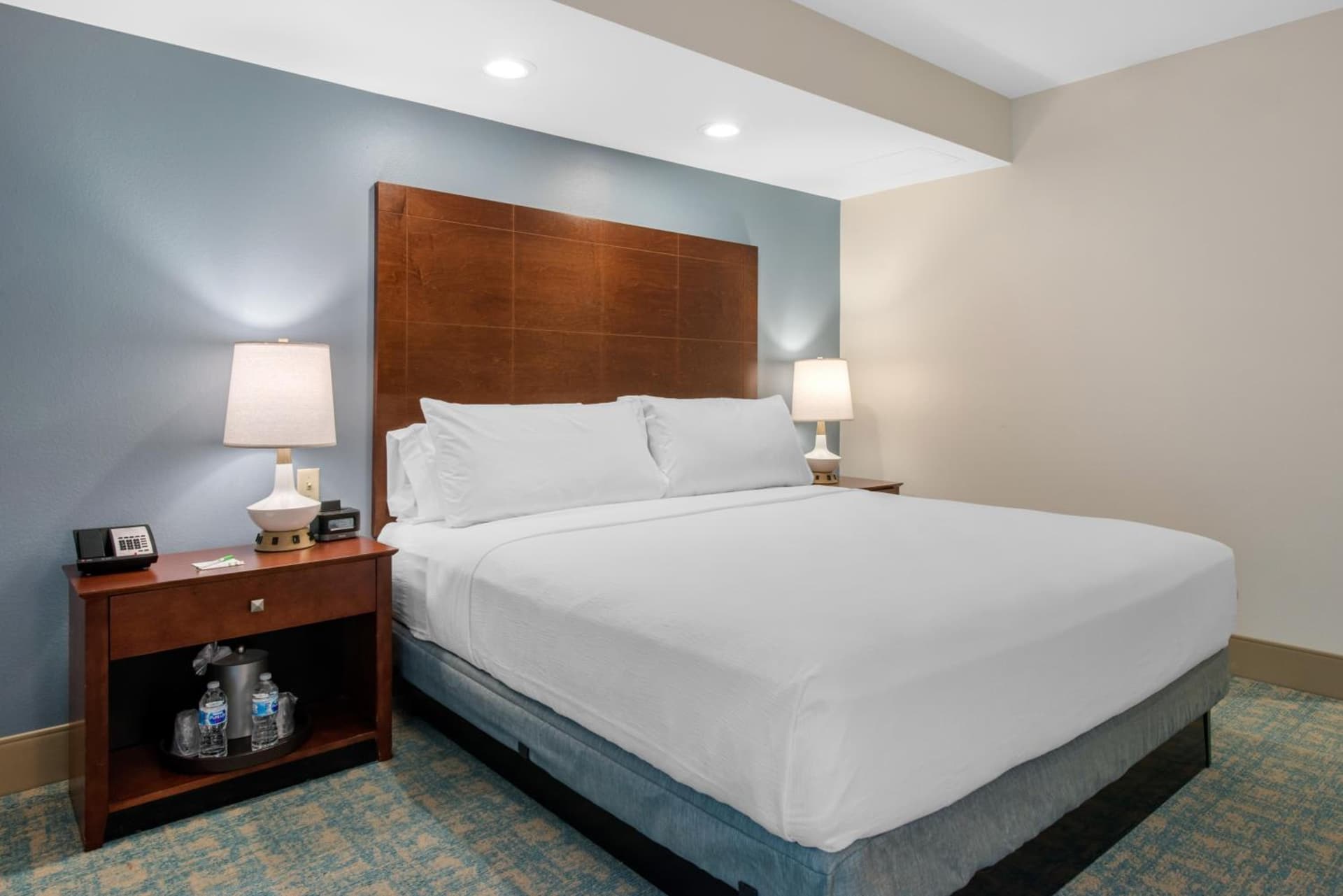 Holiday Inn Orlando – Disney Springs® Area by IHG gallery photo in Orlando, FL — image 59