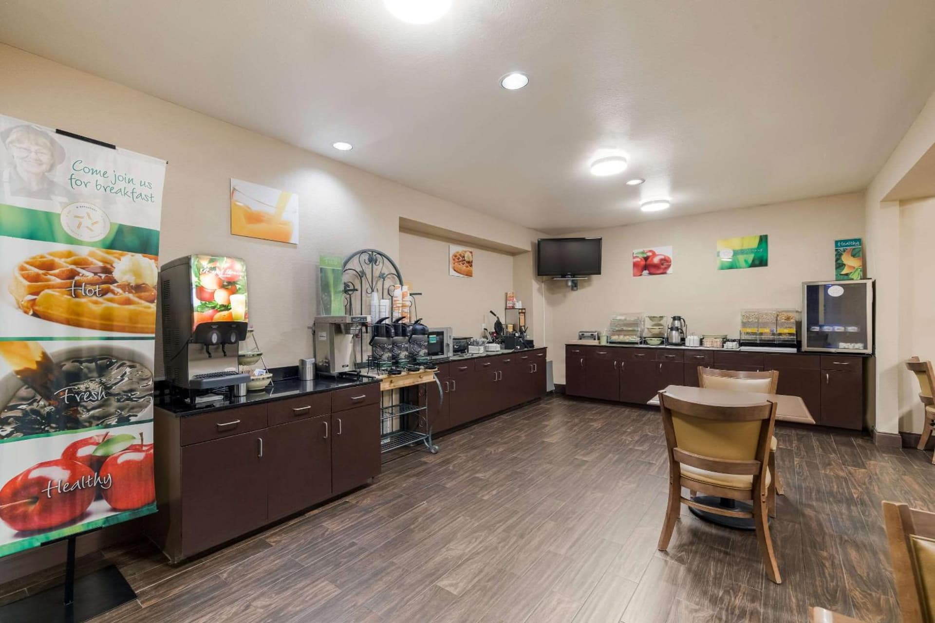Quality Inn & Suites Terrell gallery photo in Terrell, TX — image 63