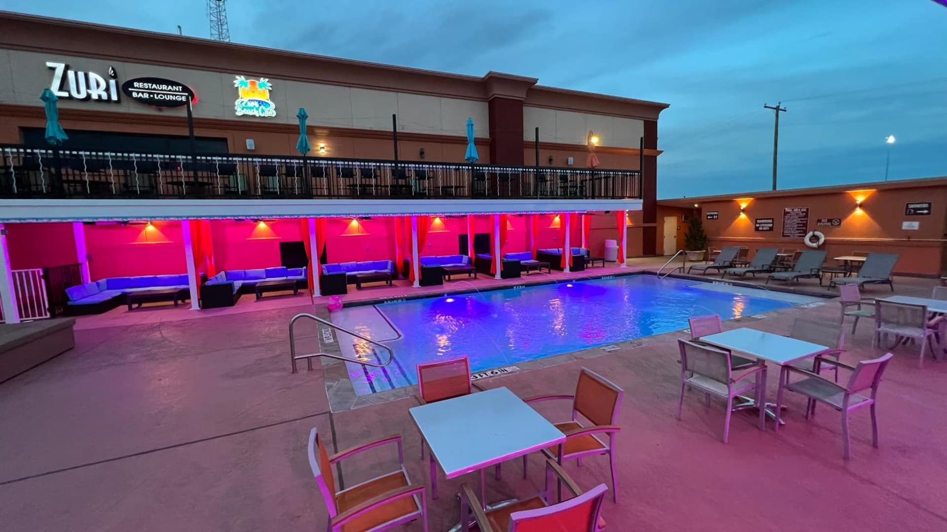 Lux Hotel & Spa gallery photo in Arlington, TX — image 36