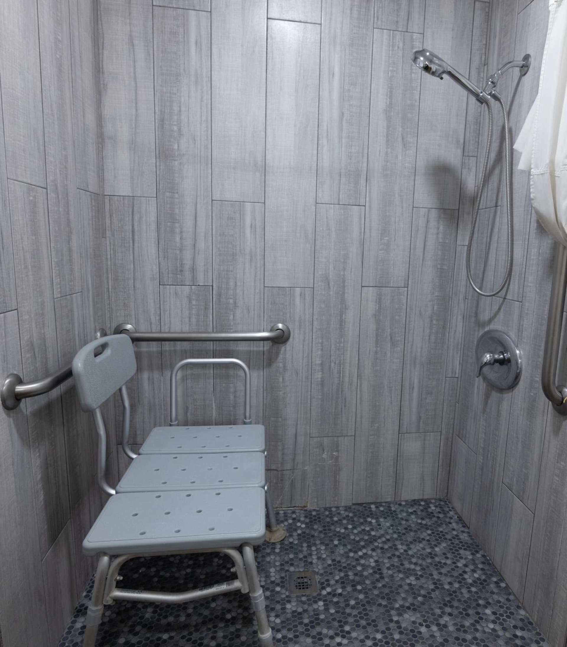 Hospitality Inn property views in San Bernardino, CA — gallery photo 3